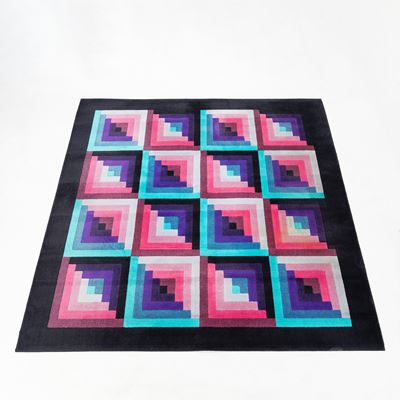 Tappeto in lana con ordito in fibre artificiali