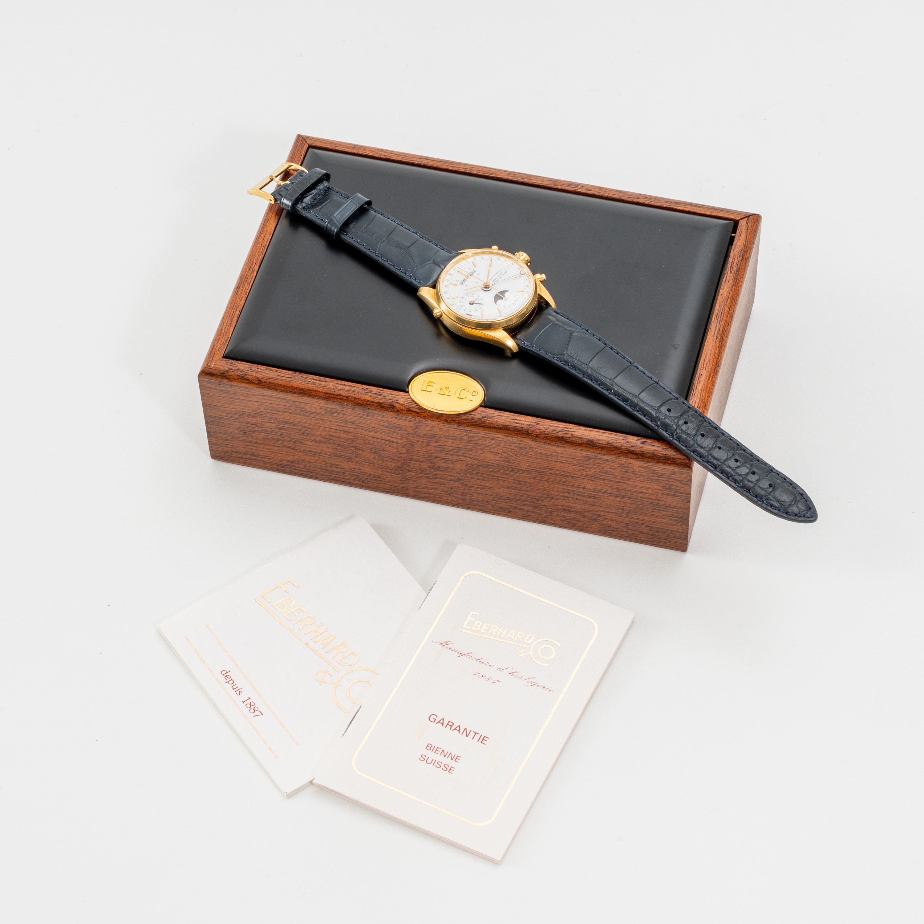 Eberhard - Navimaster 30030-C, cronografo in oro giallo 18 kt con calendario annuale e fasi lunar...