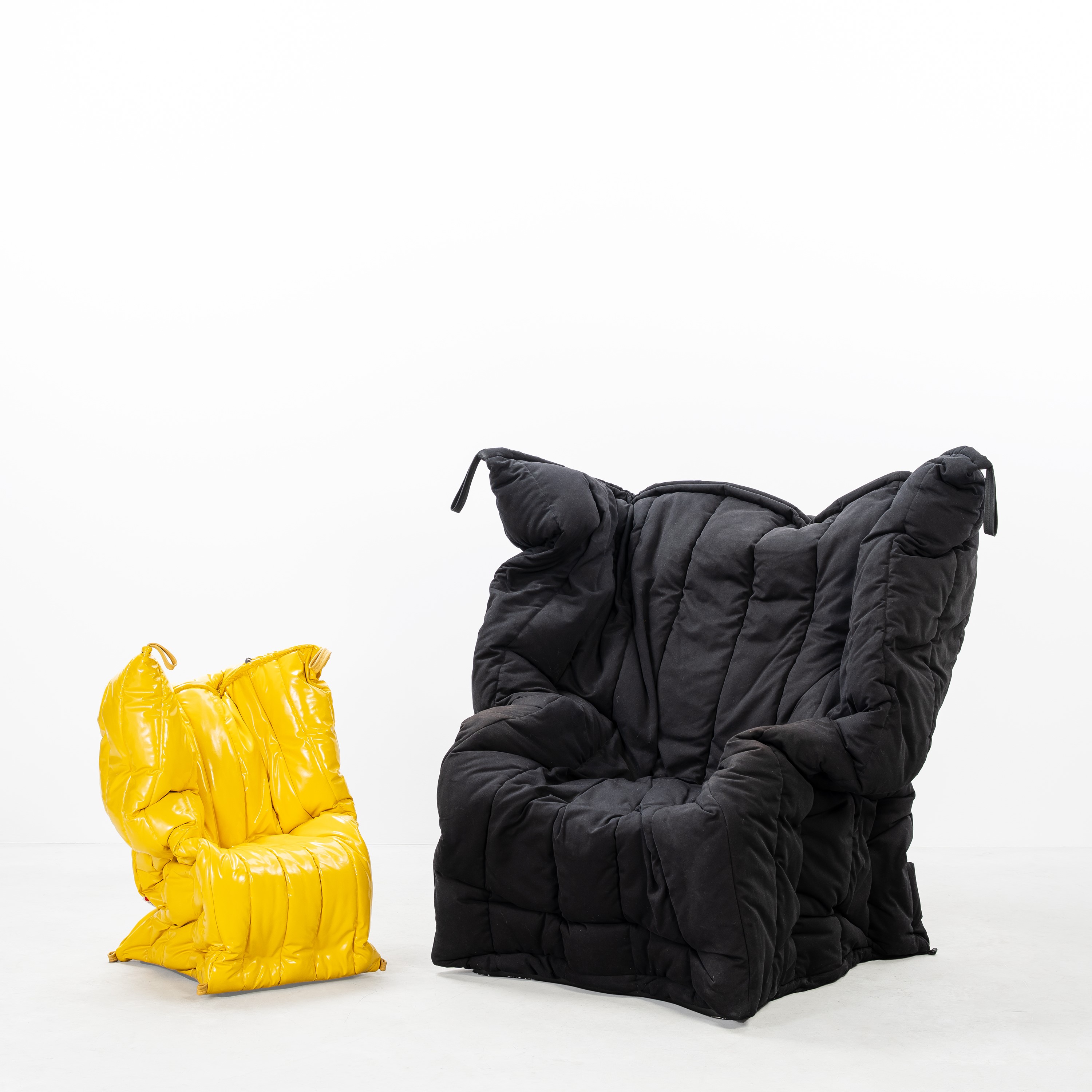 Gaetano Pesce - Poltrona “Shadow” in tela (rivestimento), produzione Meritalia, circa 2007