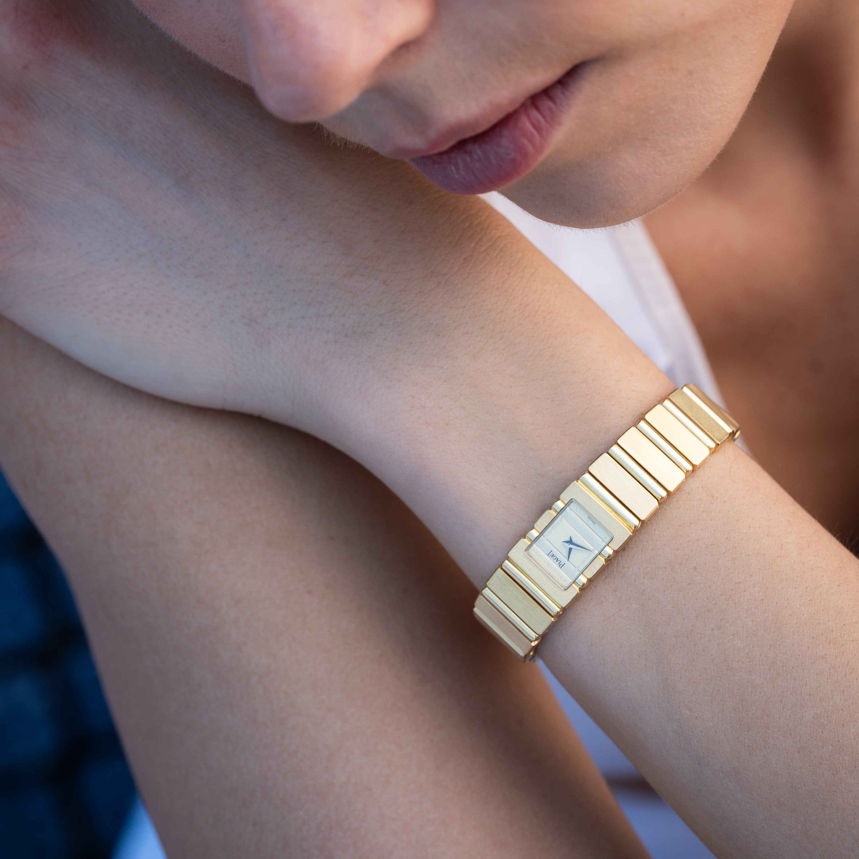 Piaget - Lady Polo 15201 C 701, orologio solo tempo al quarzo in oro giallo 18 kt