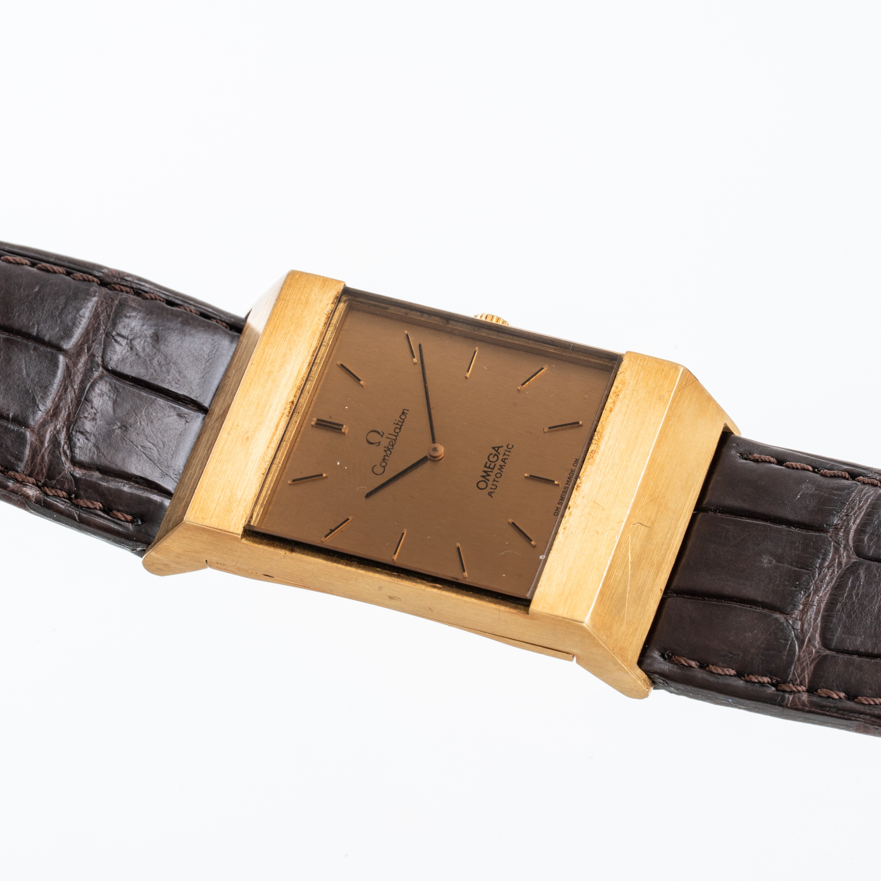 Omega - Constellation, orologio solo tempo in oro giallo 18 kt con carica automatica (cal. 711, r...