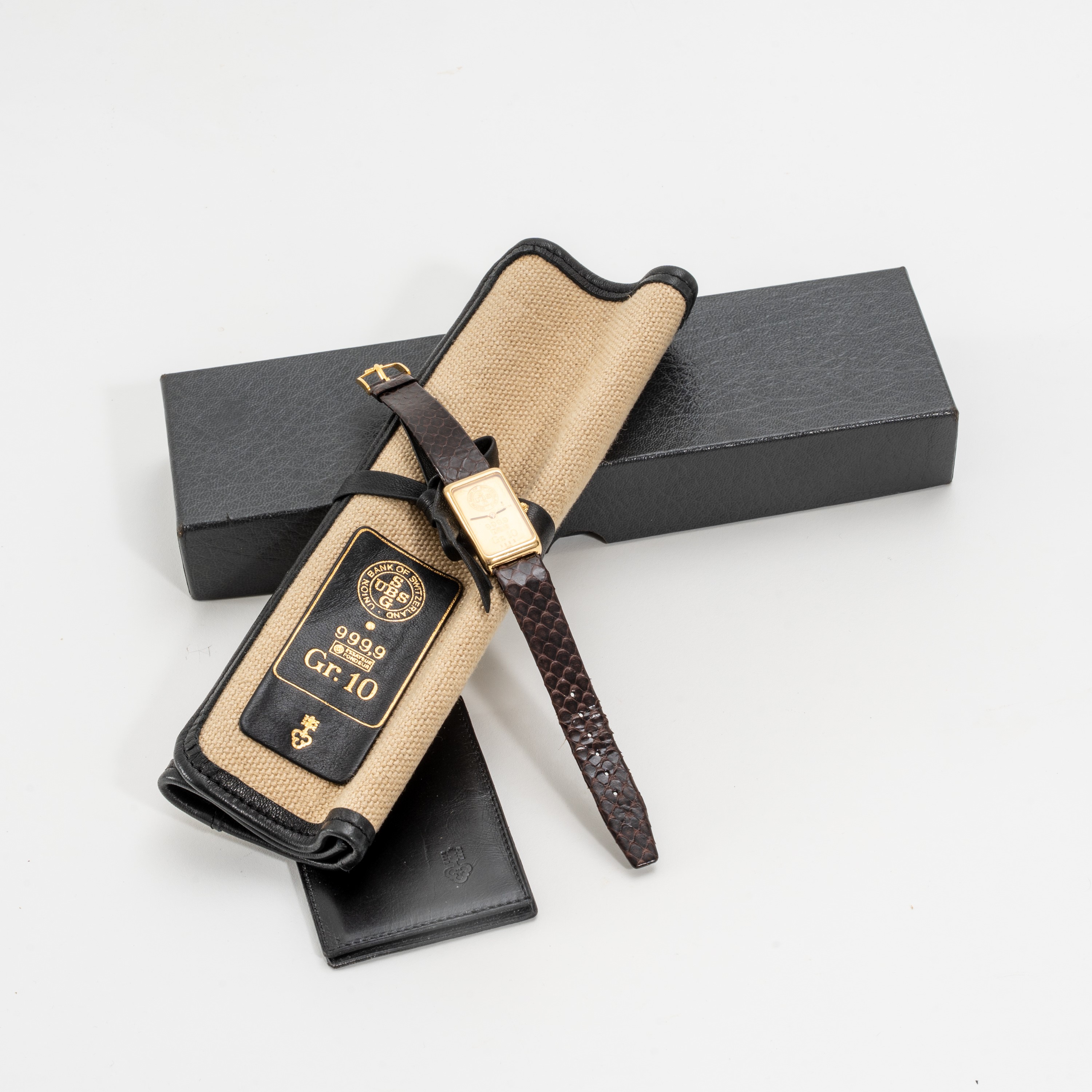 Corum - Lingotto 10g — Orologio solo tempo con lingotto in oro 24kt, carica manuale, calibro 846