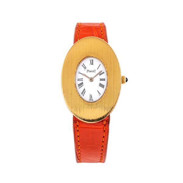 PIAGET - PIAGET - BAIGNOIRE OROLOGIO SOLO TEMPO A CARICA MANUALE IN ORO GIALLO 18KT CON CASSA OVALE E QUADRANTE BIANCO