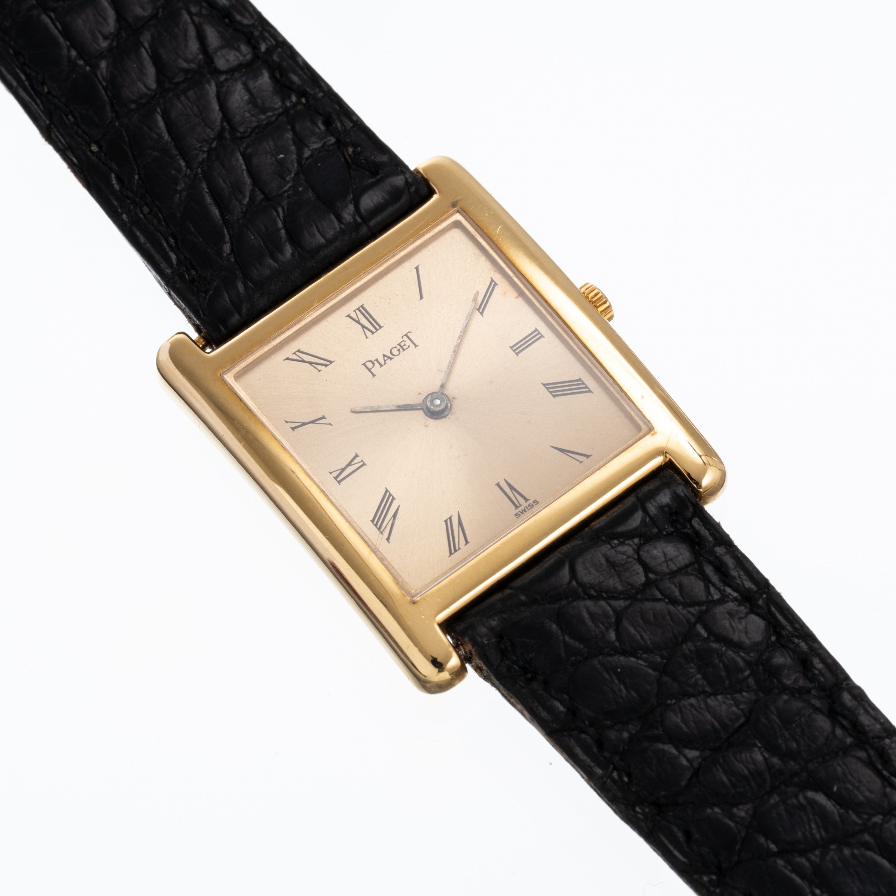 Piaget - Tank 232, orologio solo tempo a carica manuale in oro giallo 18 kt