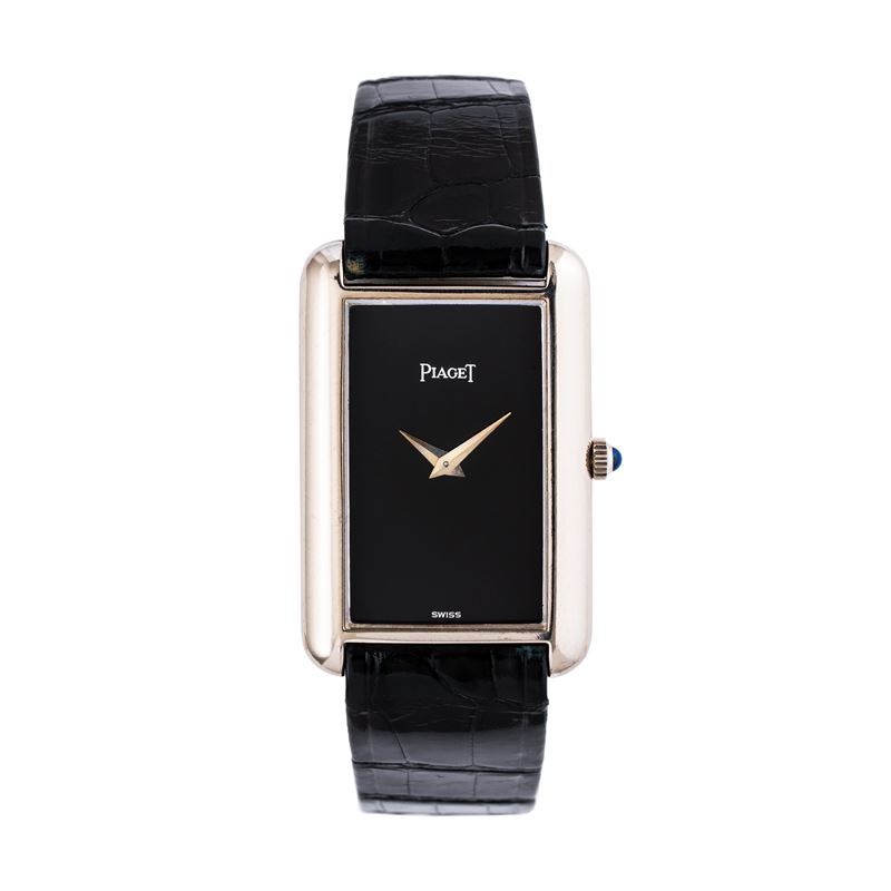 Piaget - Tank 9228, orologio solo tempo a carica manuale in oro bianco 18 kt con quadrante nero