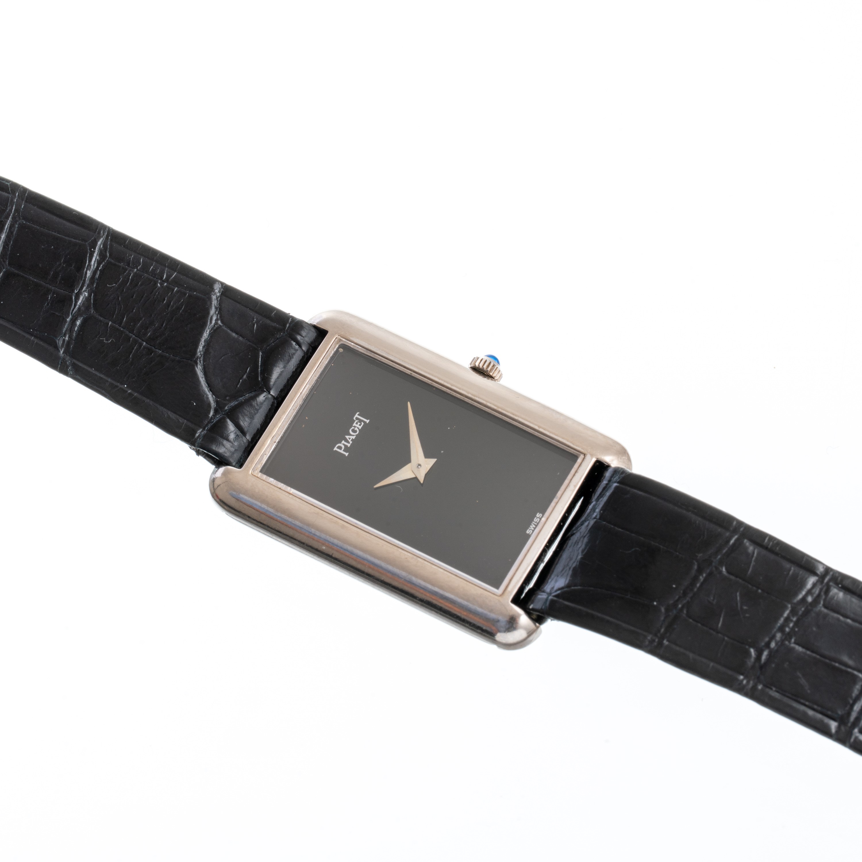 Piaget - Tank 9228, orologio solo tempo a carica manuale in oro bianco 18 kt con quadrante nero