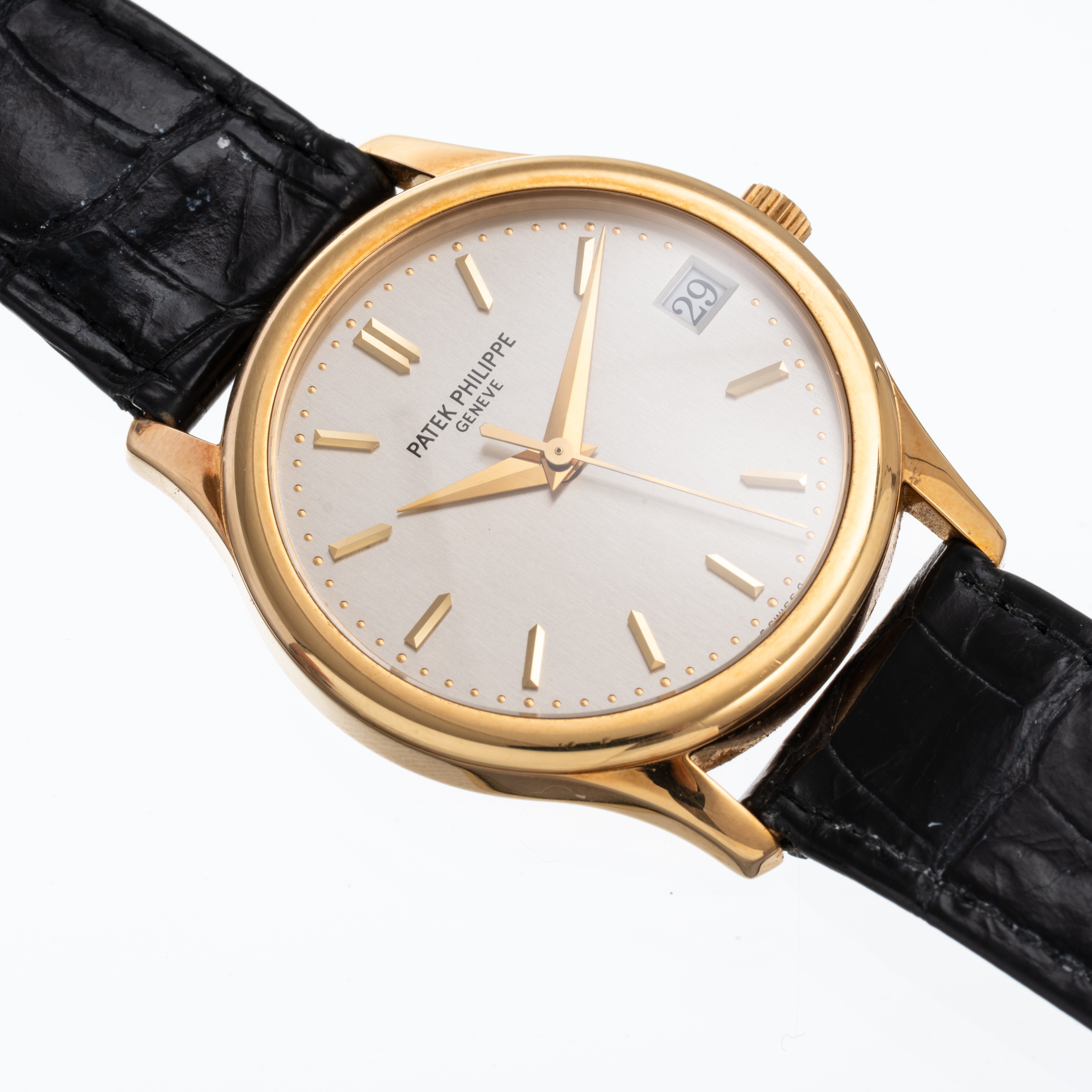 Patek Philippe - Calatrava 3998, orologio da polso in oro giallo 18 kt con quadrante argenté e da...