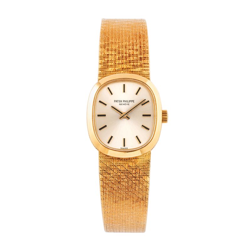 Patek Philippe - Ellipse 4132/1, orologio solo tempo in oro giallo 18 kt a carica manuale