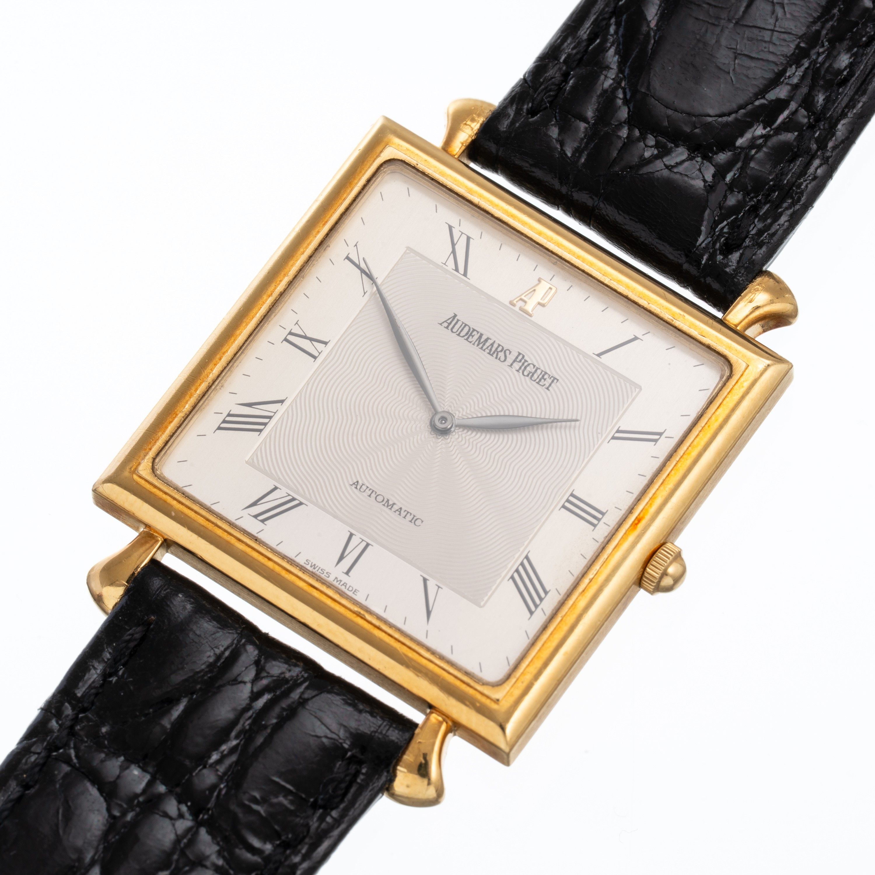 Audemars Piguet - Orologio solo tempo automatico in oro giallo 18kt con quadrante bianco bitonale...
