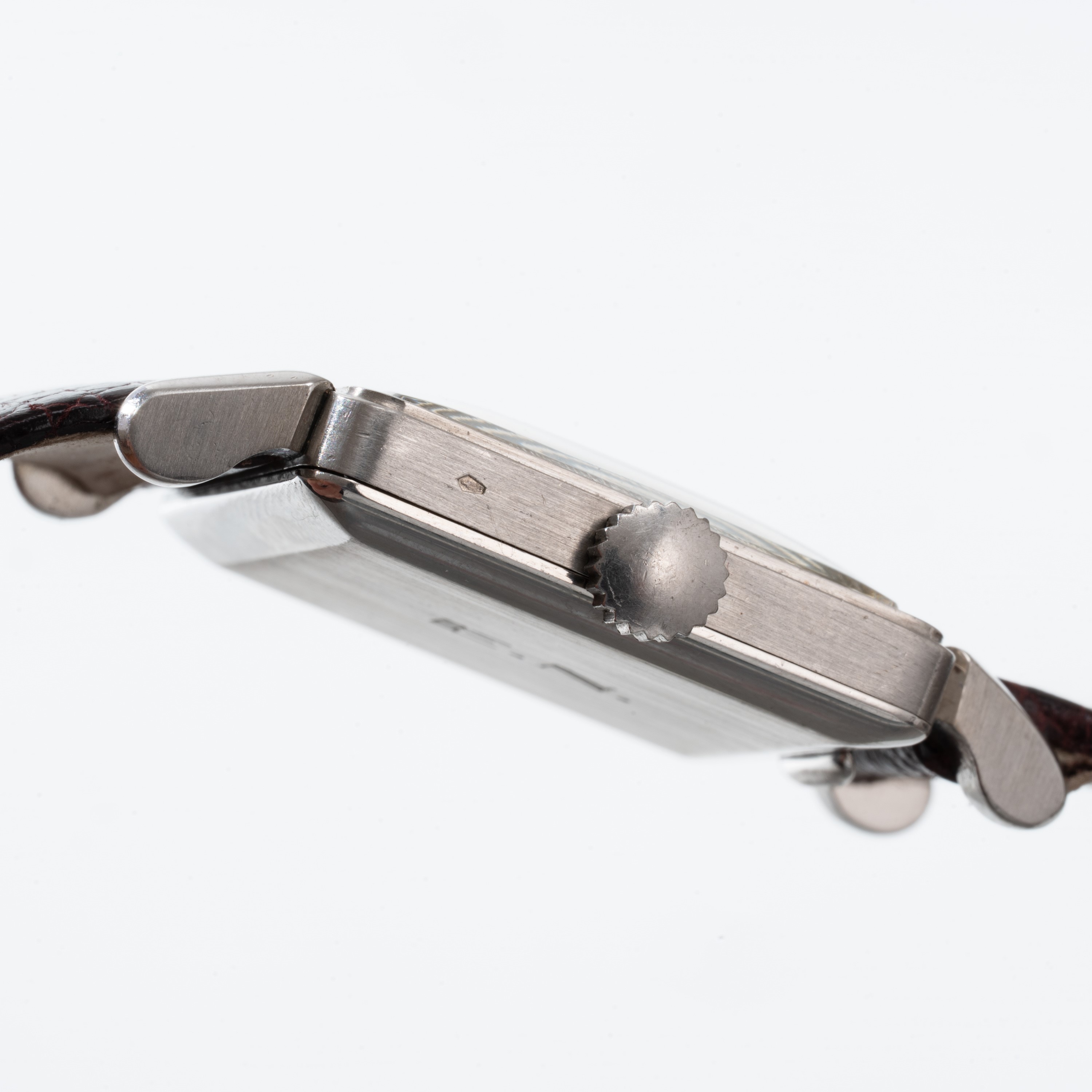 Patek Philippe - Cioccolatone 2422, orologio solo tempo a carica manuale in platino con quadrante...