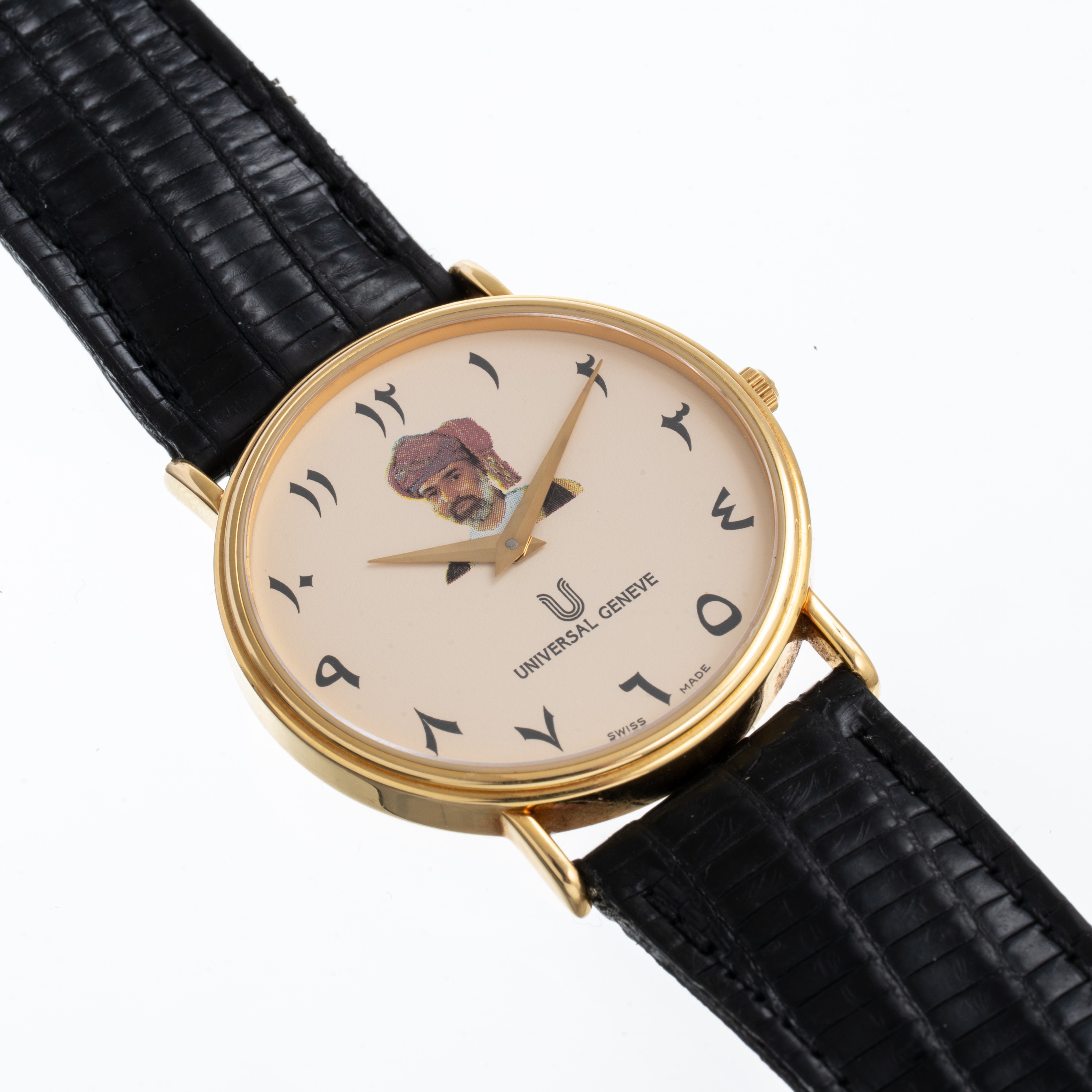 Universal Geneve - Calatrava, orologio solo tempo al quarzo in oro giallo 18 kt
