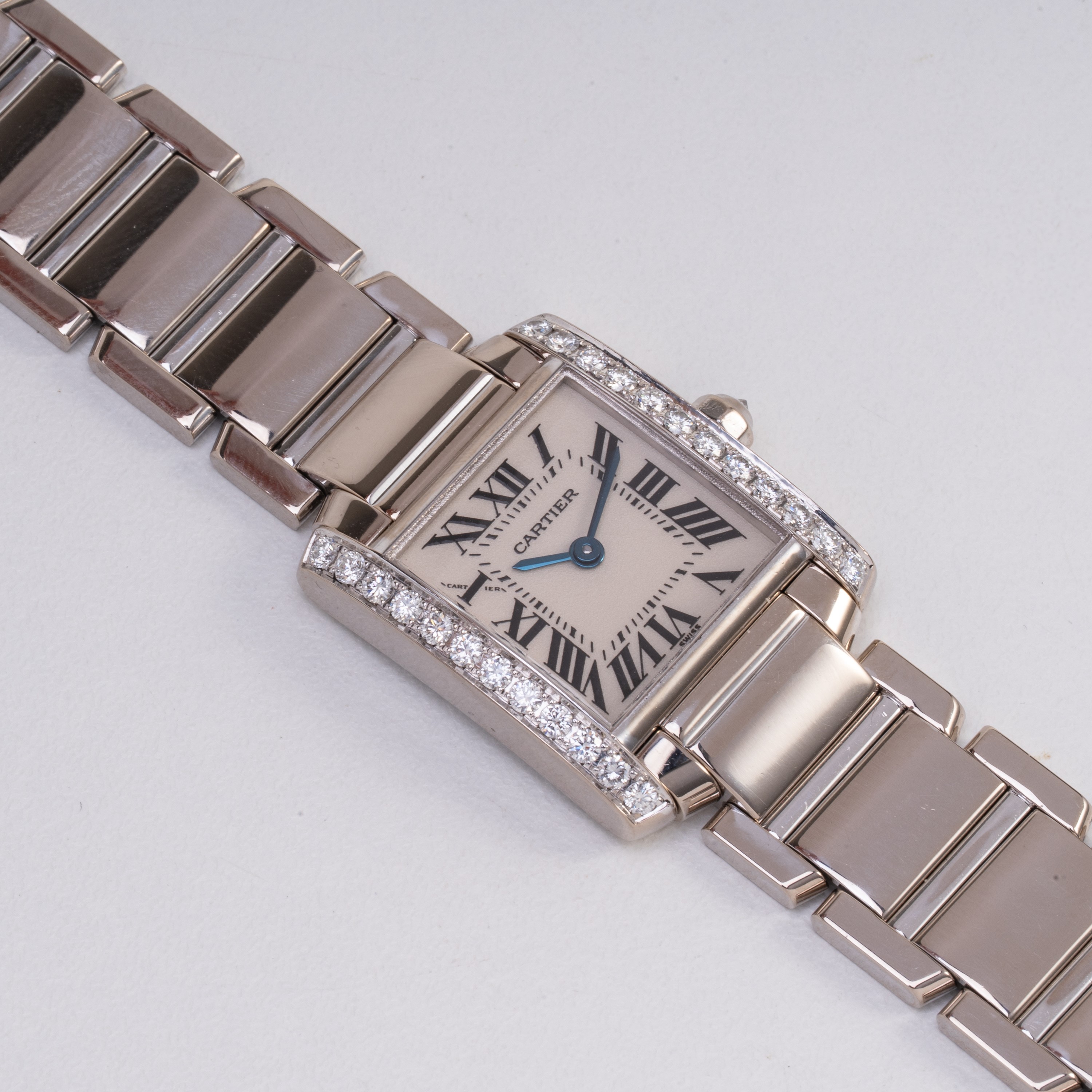 Cartier - Tank Francaise, orologio da polso solo tempo in oro bianco 18 kt con diamanti e movimen...