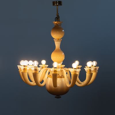 Lampadario “99.81” in vetro policromo e metallo dorato (produzione Venini)