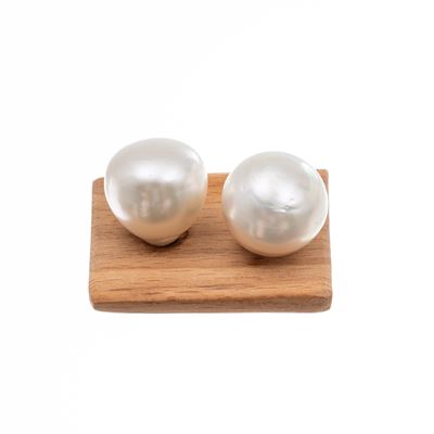 Coppia di perle australiane non forate, 16 mm