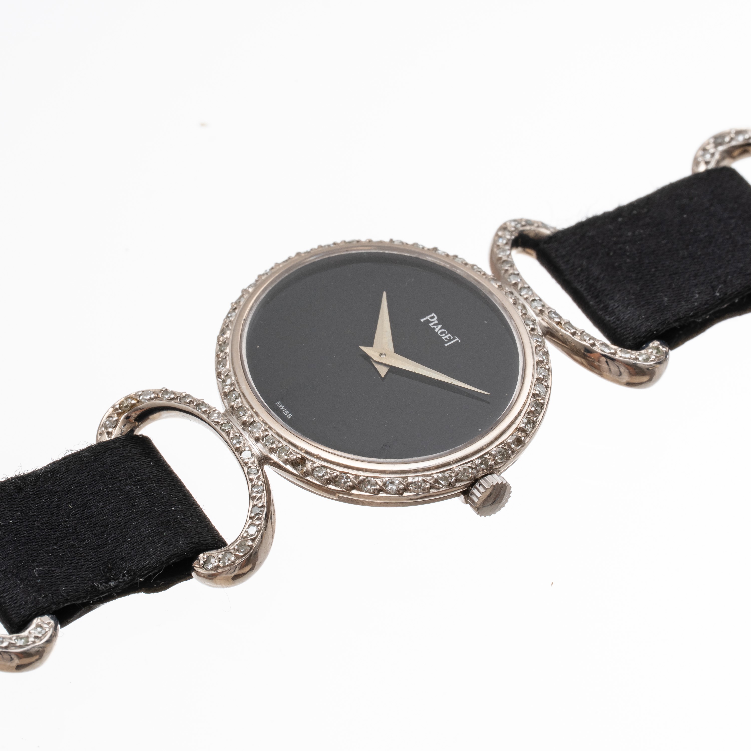 Piaget - Orologio solo tempo a carica manuale in oro bianco 18 kt con diamanti e quadrante in oni...
