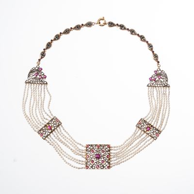 Collana vittoriana in oro giallo 18 kt, argento, diamanti, rubini e perle coltivate