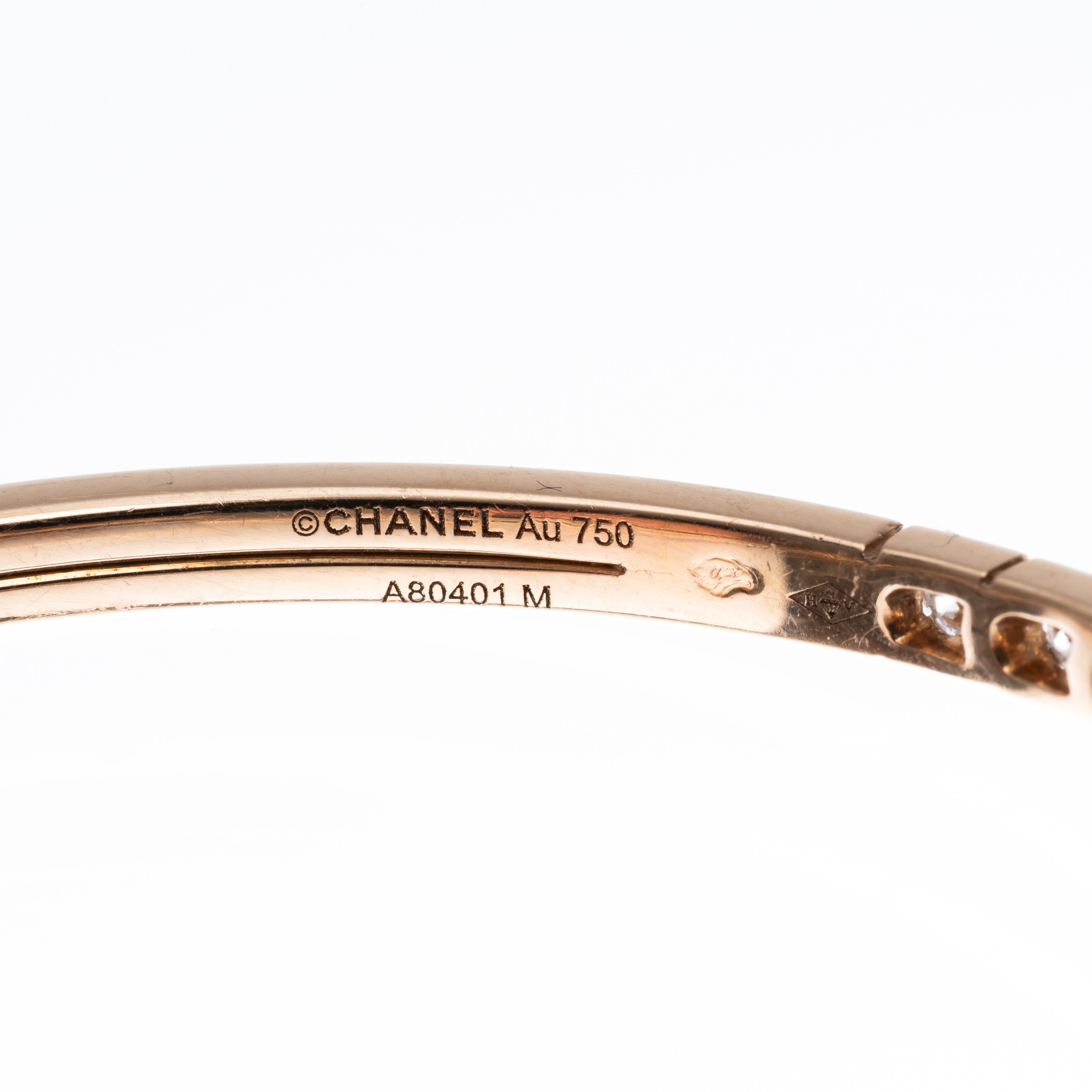 Chanel - Parure “Ruban” in oro beige 18 kt con diamanti