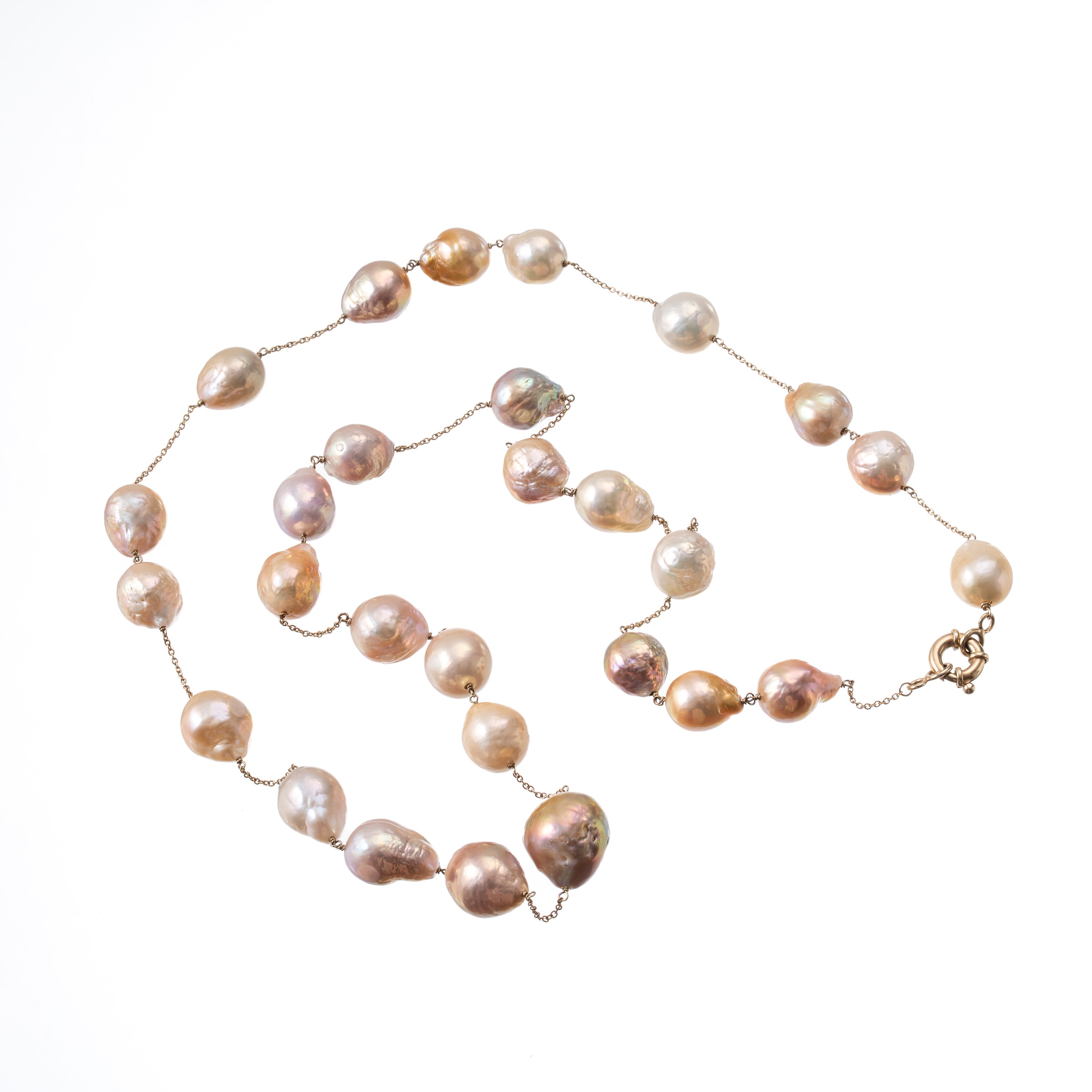 Collana di perle barocche in oro giallo 18 kt