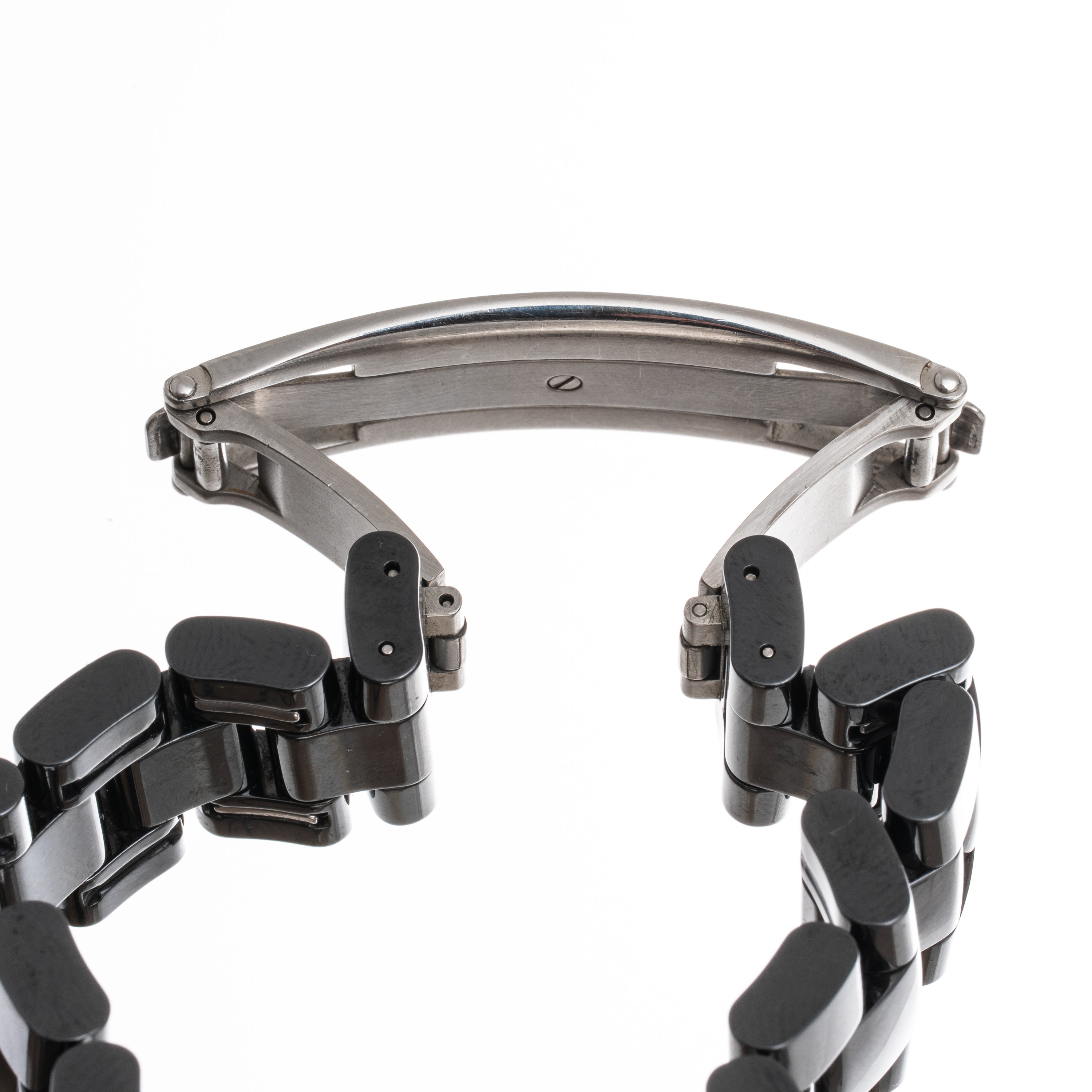 Chanel - J12 orologio automatico in ceramica con ghiera in brillanti e datario ad ore quattro