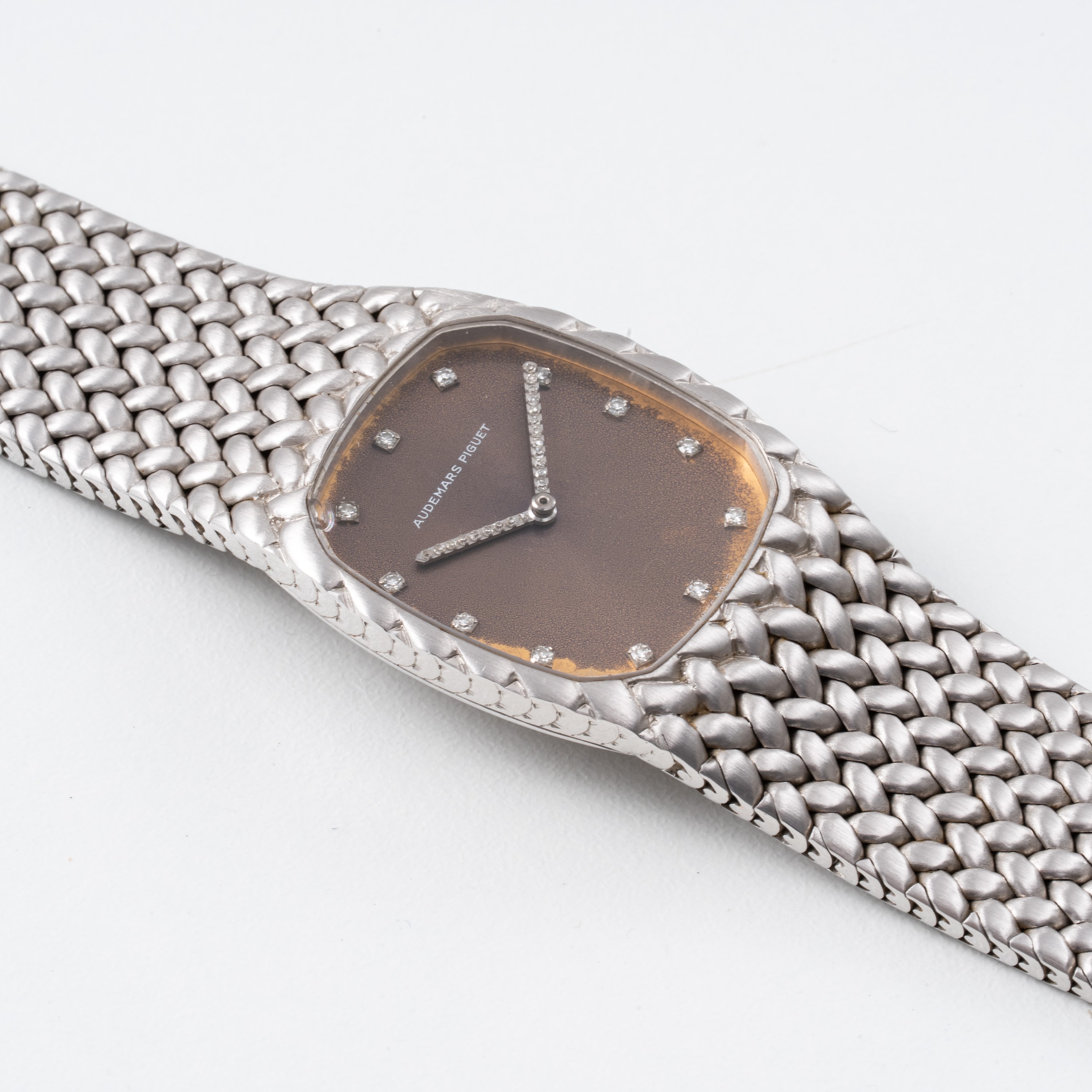 Audemars Piguet - Cobra, orologio da polso in oro bianco 18 kt con quadrante tropicale e diamanti