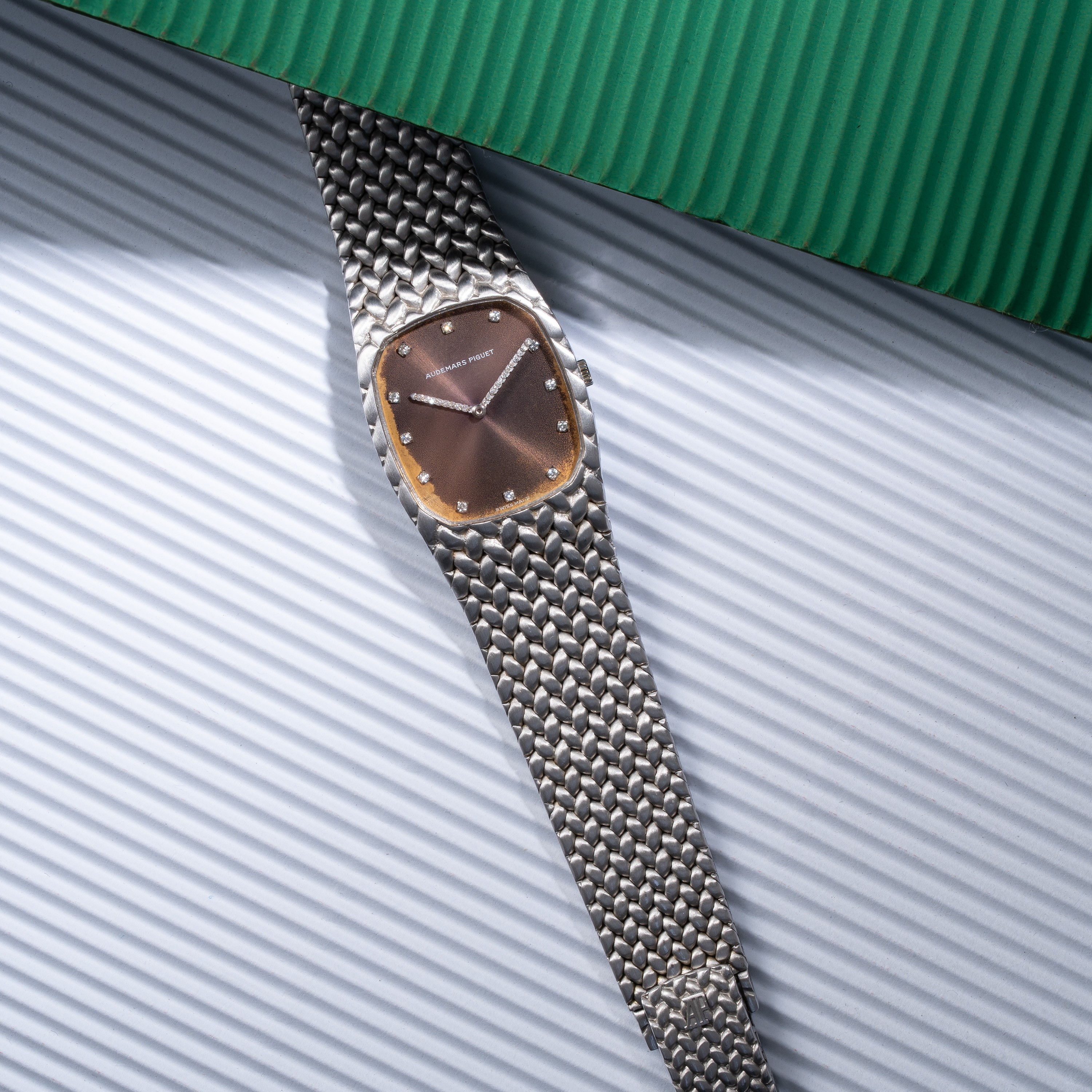 Audemars Piguet - Cobra, orologio da polso in oro bianco 18 kt con quadrante tropicale e diamanti