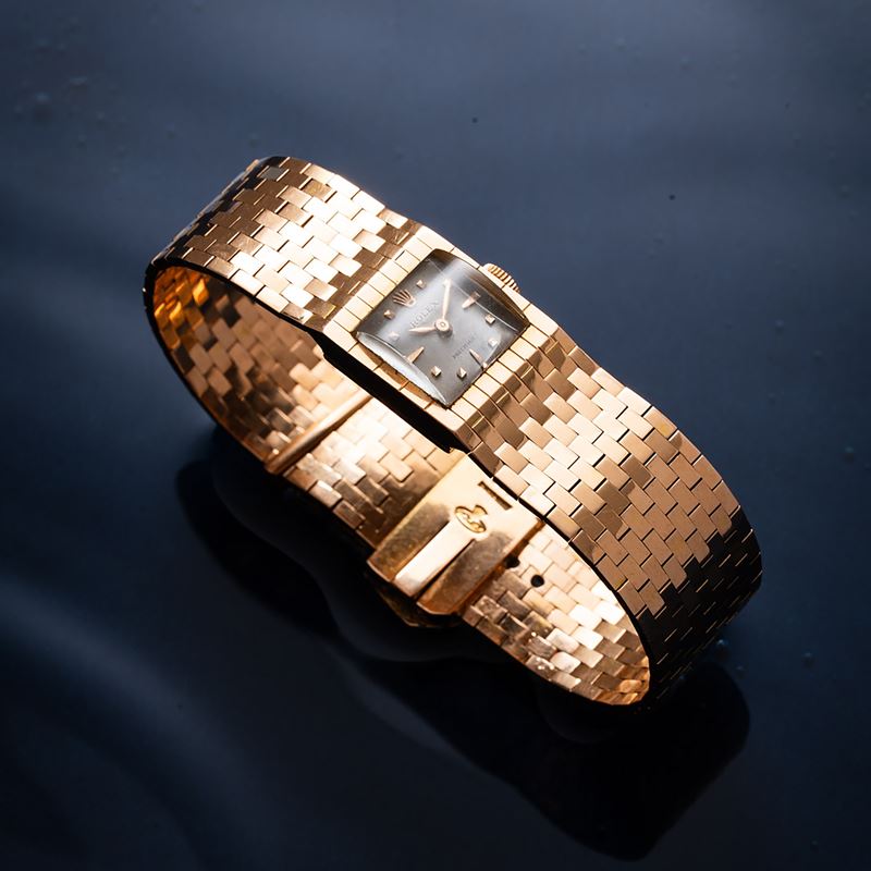 Rolex - Cintura Solo Tempo a carica manuale con bracciale integrato in oro rosa 18kt