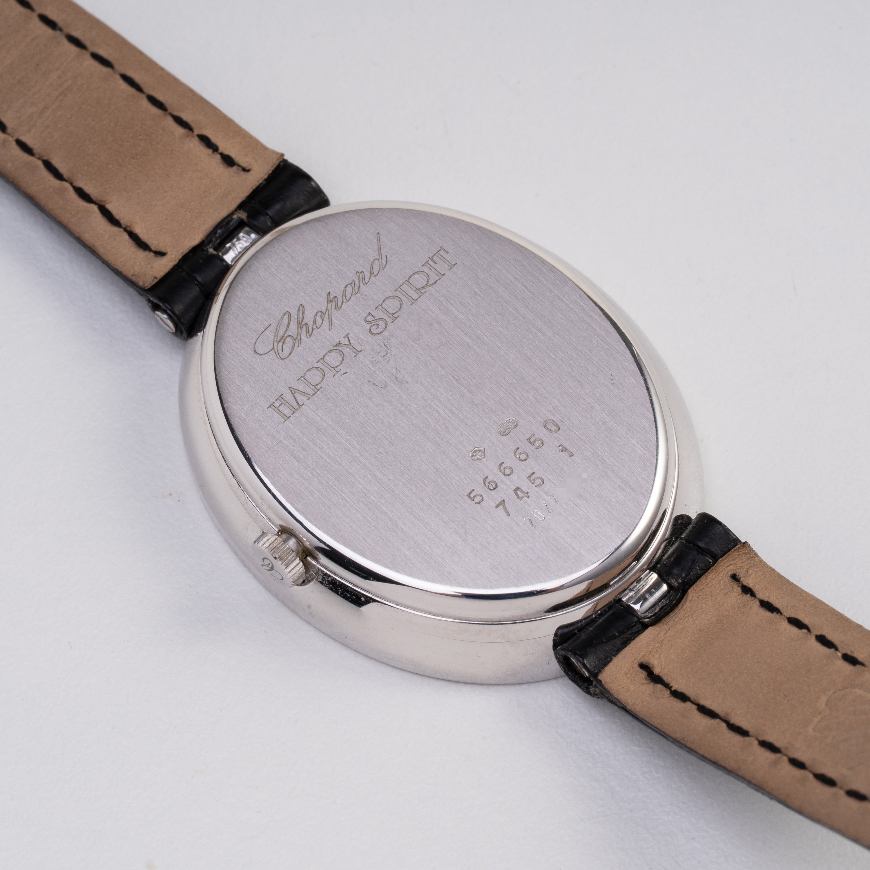 Chopard - Happy Spirit, orologio solo tempo al quarzo in oro bianco 18 kt con quadrante in madrep...