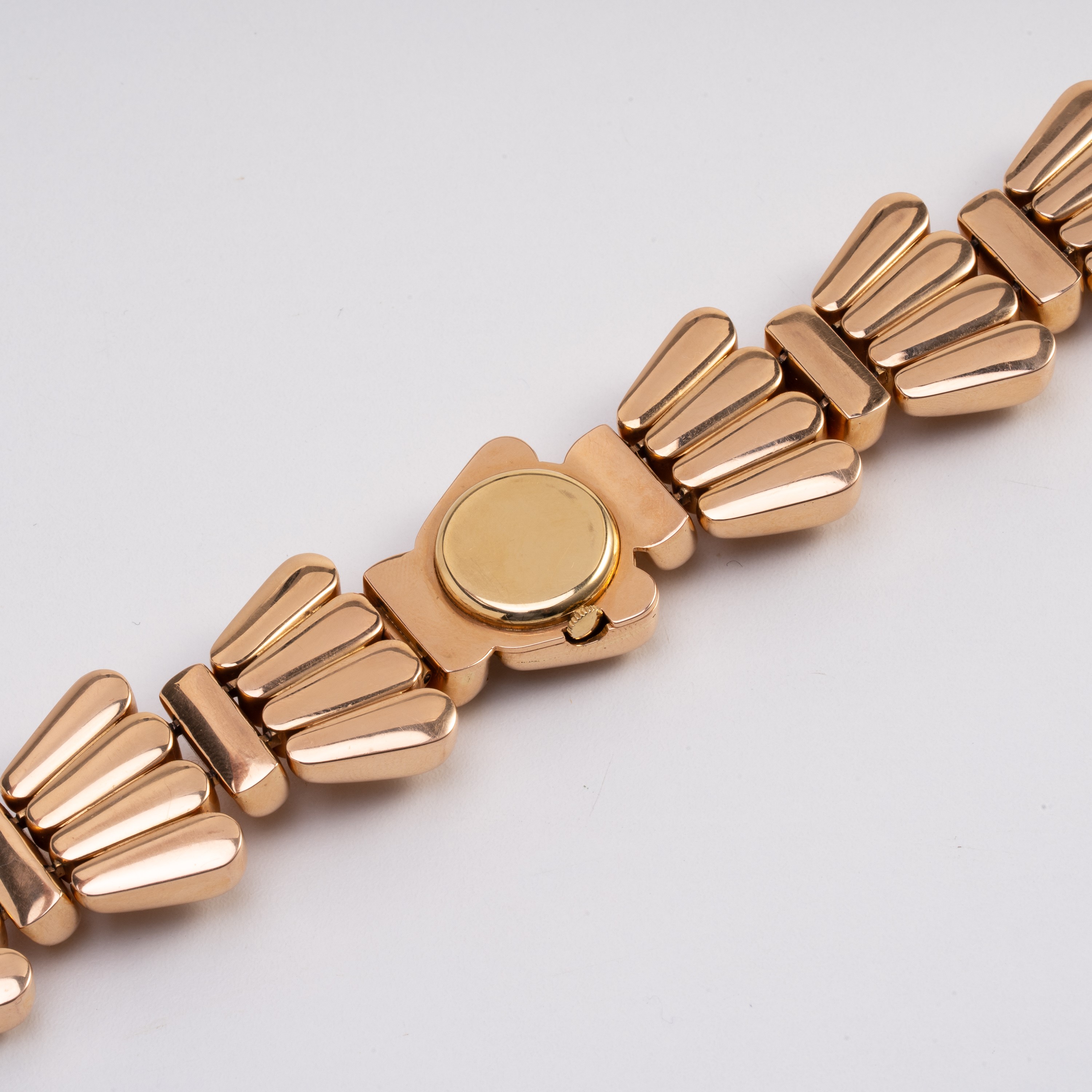 Movado - Orologio Art Déco “Solo tempo” in oro giallo 18 kt a carica manuale con bracciale in oro...