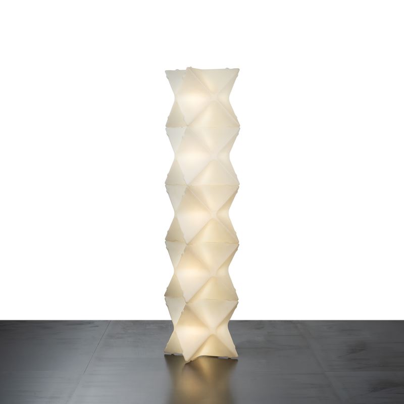 Tom Dixon - Lampada da terra 'Octo' in polipropilene stampato a rotazione