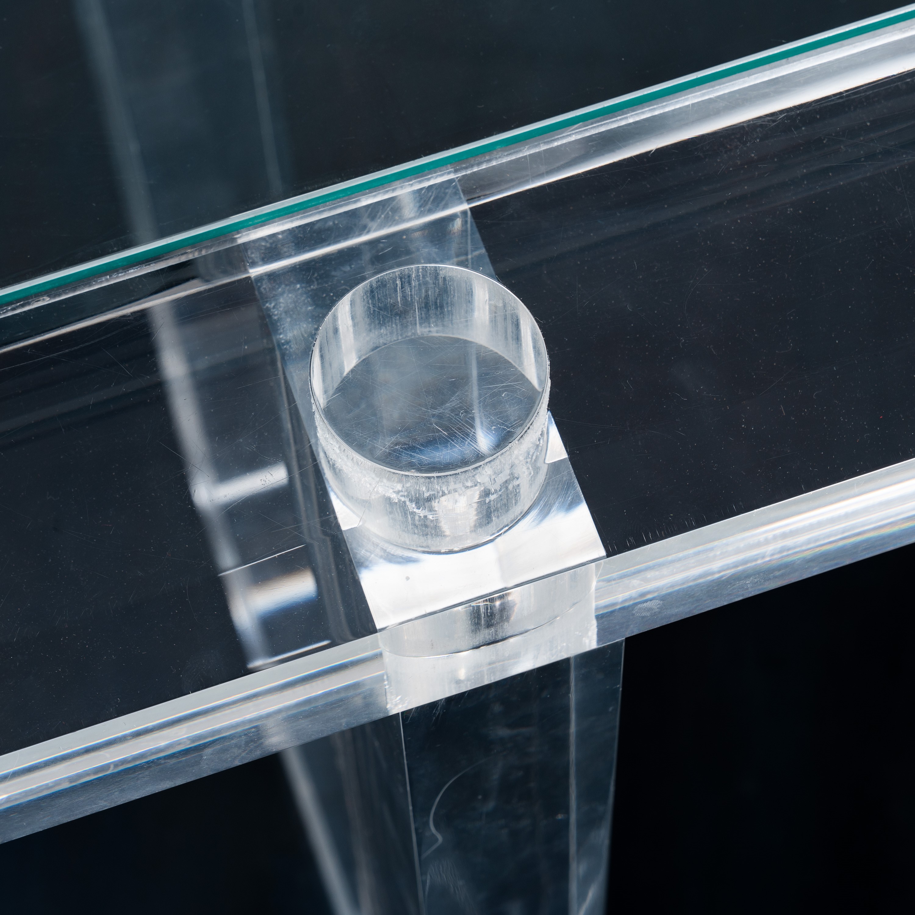 Anonimo - Console in plexiglass trasparente e vetro, 1980