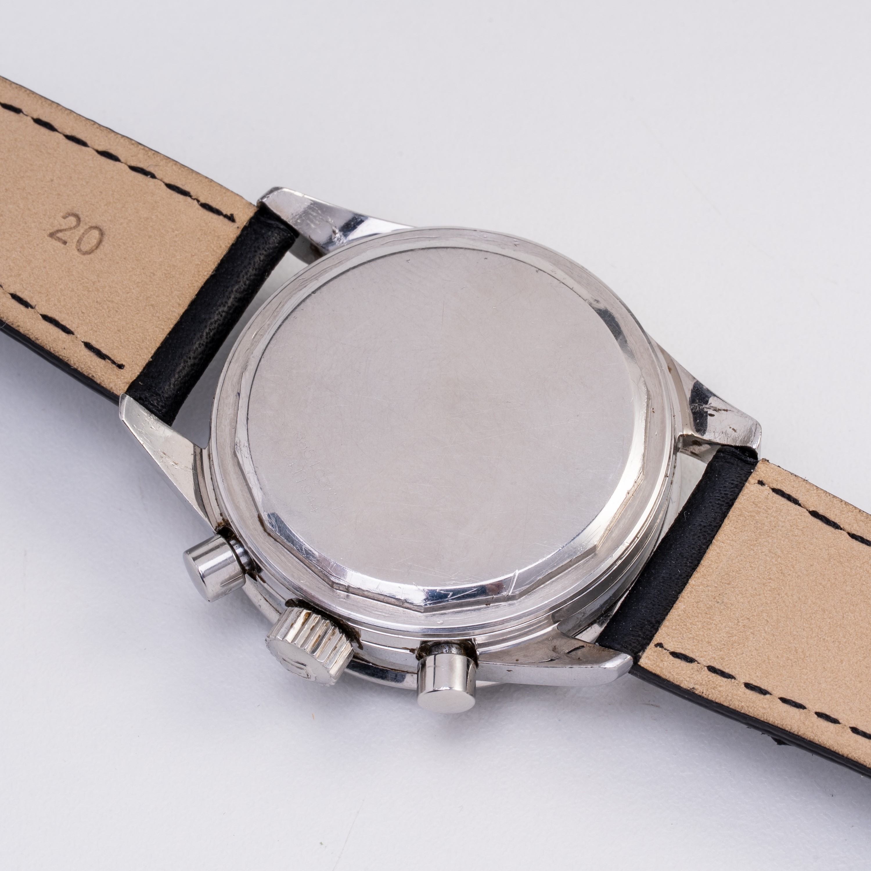 Universal Geneve - Evil Nina Rindt Compax 885103/01