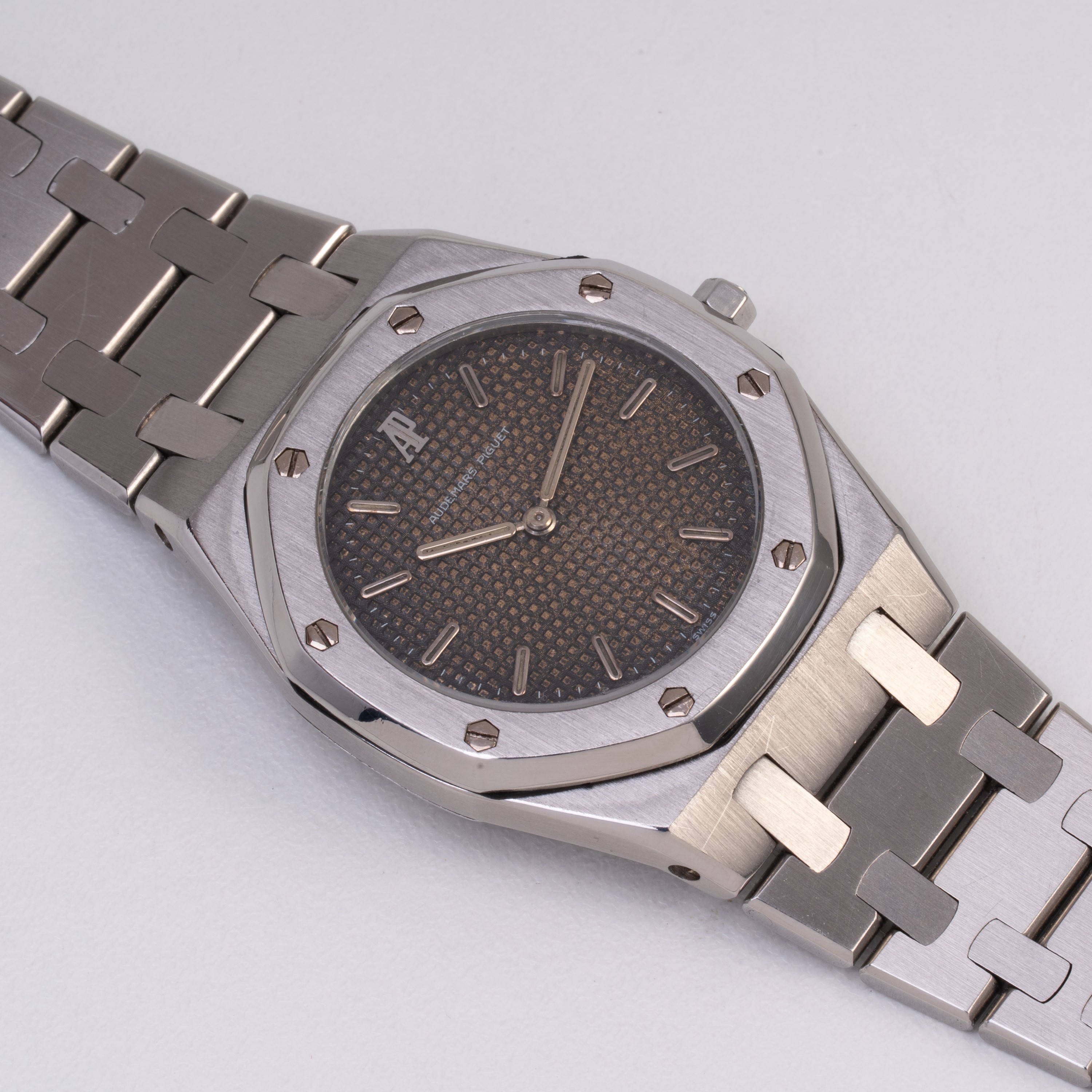 Audemars Piguet - Royal Oak 6008ST, Orologio solo tempo in acciaio al quarzo con quadrante tropic...