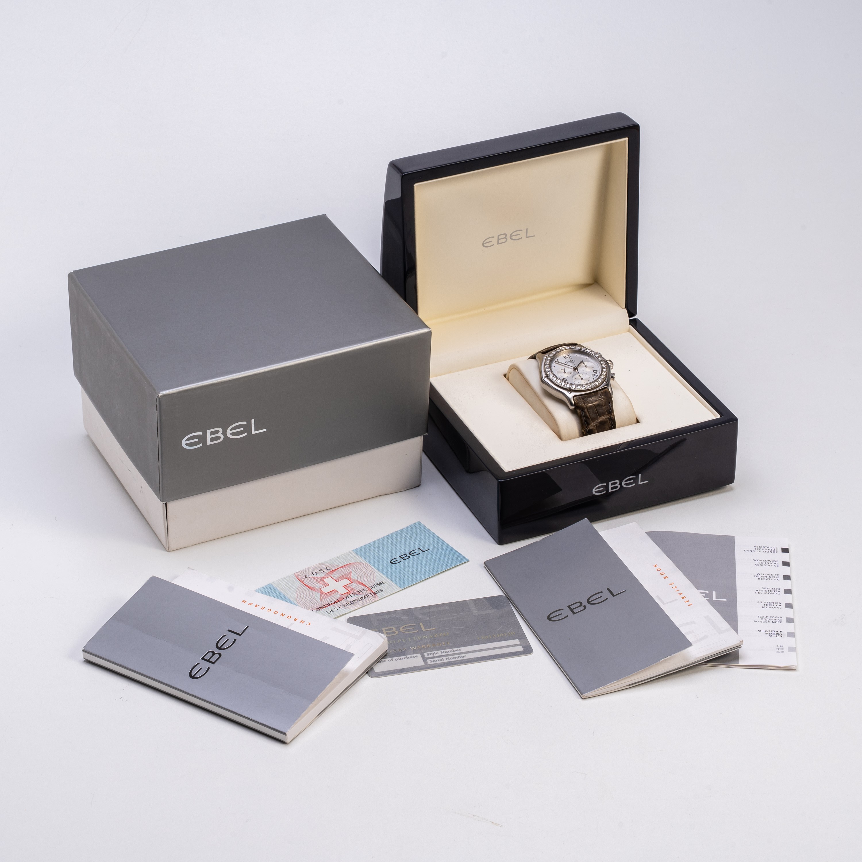 Ebel - Cronografo 1911 in acciaio a carica automatica con ghiera in diamanti a taglio brillante