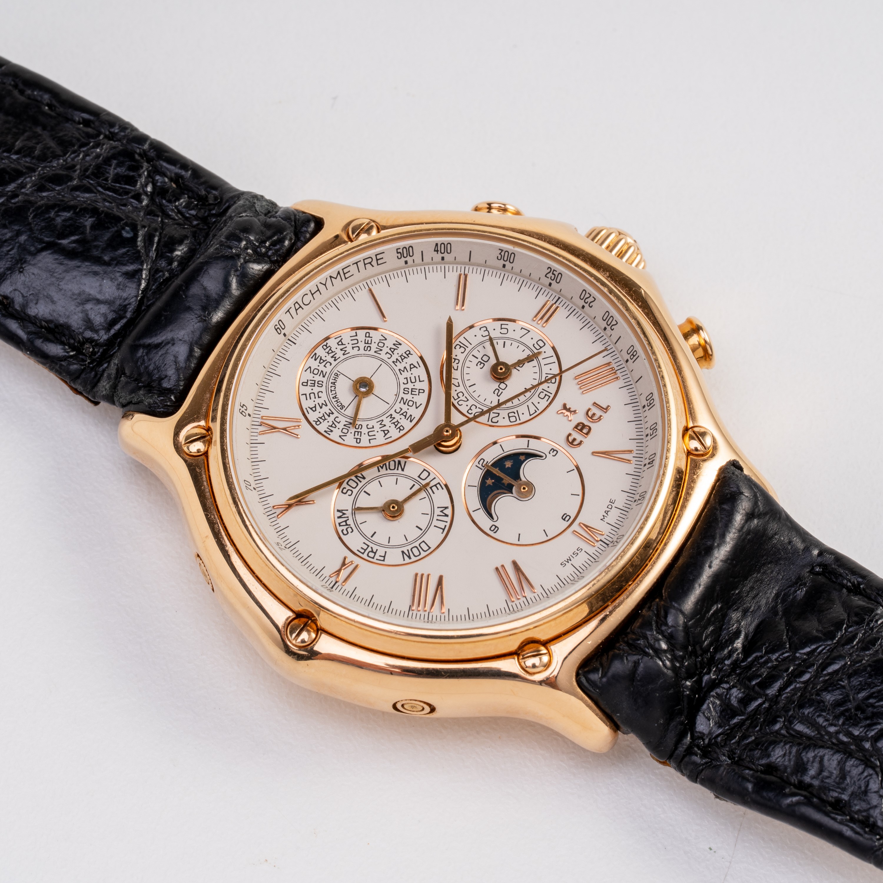 Ebel - Cronografo Calendario Perpetuo 1911 con Fasi Luna in Oro Rosa 18kt