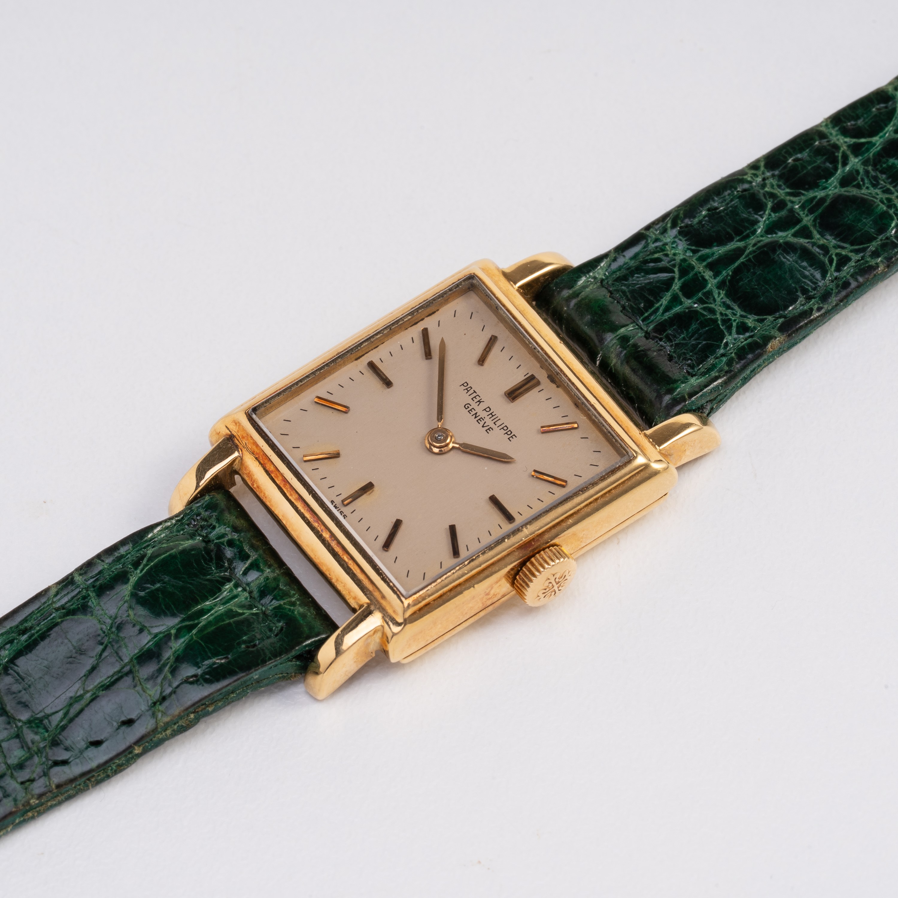 Patek Philippe - Orologio da polso solo tempo a carica manuale in oro giallo 18 kt, Ref. 3315