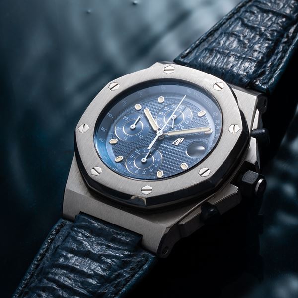 AUDEMARS PIGUET - AUDEMARS PIGUET - ROYAL OAK OFFSHORE CRONOGRAFO A CARICA AUTOMATICA IN ACCIAIO CON QUADRANTE TAPISSERIE BLU E CINTURINO IN PELLE BLU