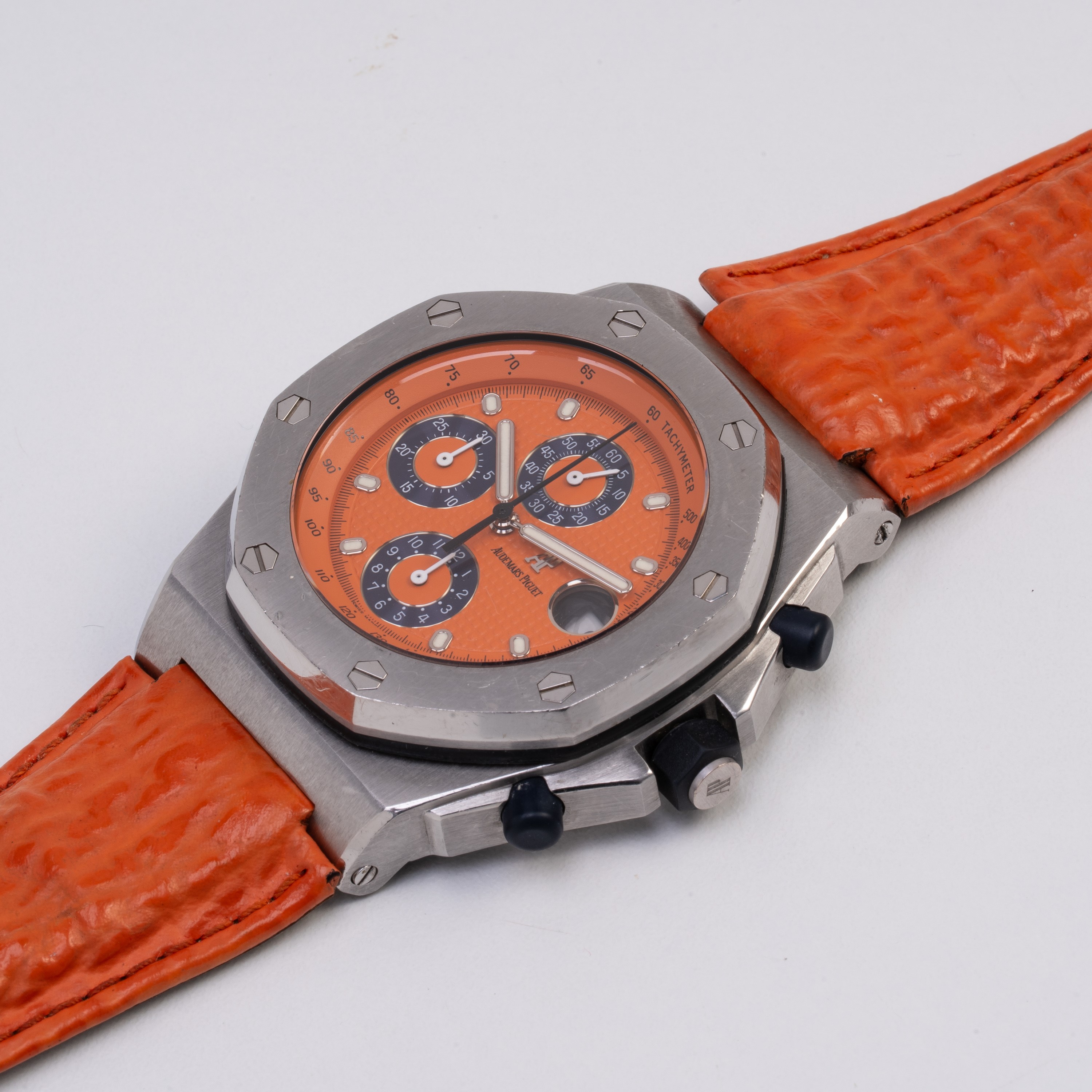 Audemars Piguet - Royal Oak Offshore 25770ST Cronografo automatico in acciaio con quadrante aranc...