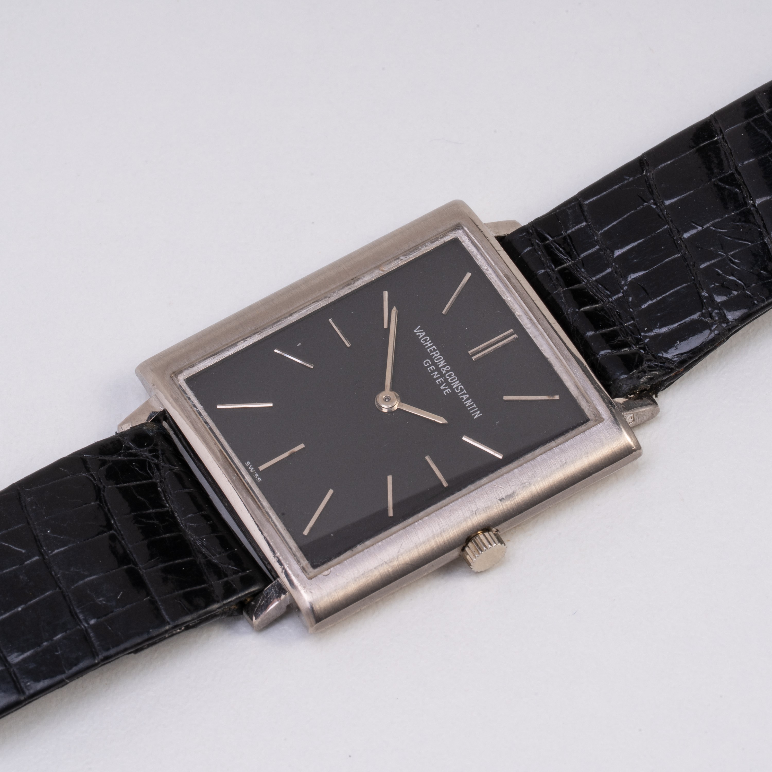 Vacheron Constantin - Orologio solo tempo a carica manuale in oro bianco 18 kt con quadrante nero