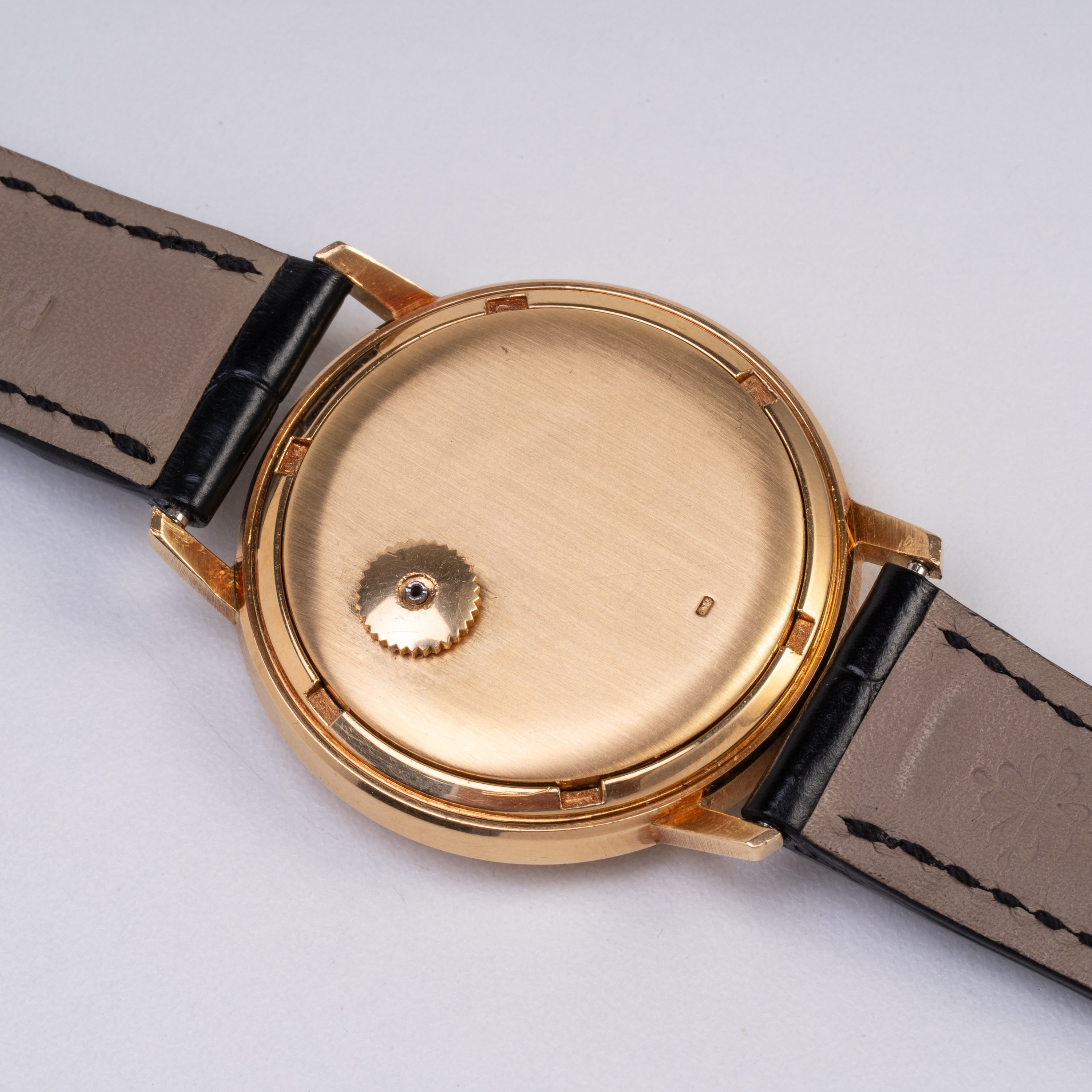Patek Philippe - Calatrava 3569. Orologio solo tempo automatico in oro giallo 18 kt