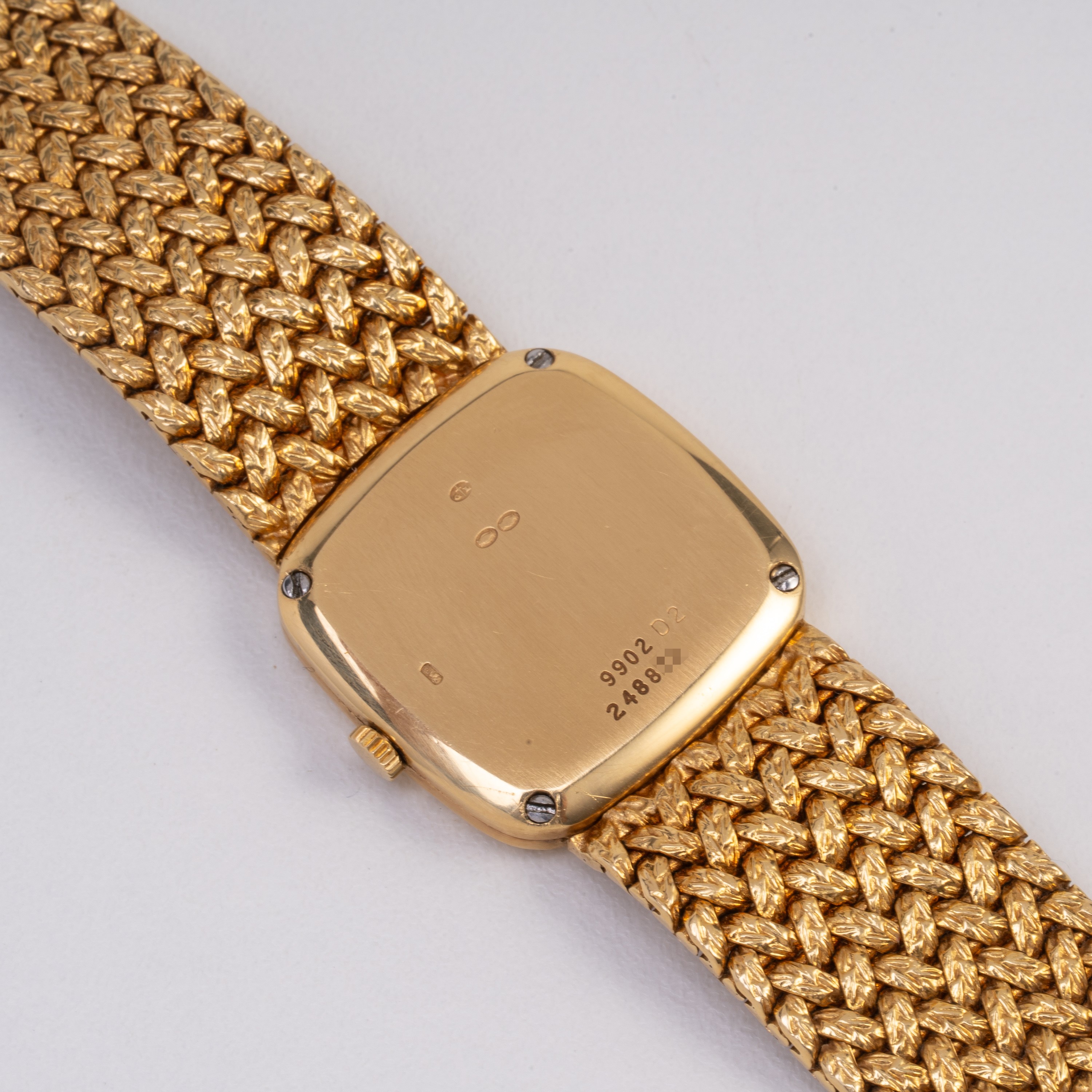 Piaget - Orologio solo tempo con carica manuale in oro giallo 18 kt e quadrante in lapislazzuli