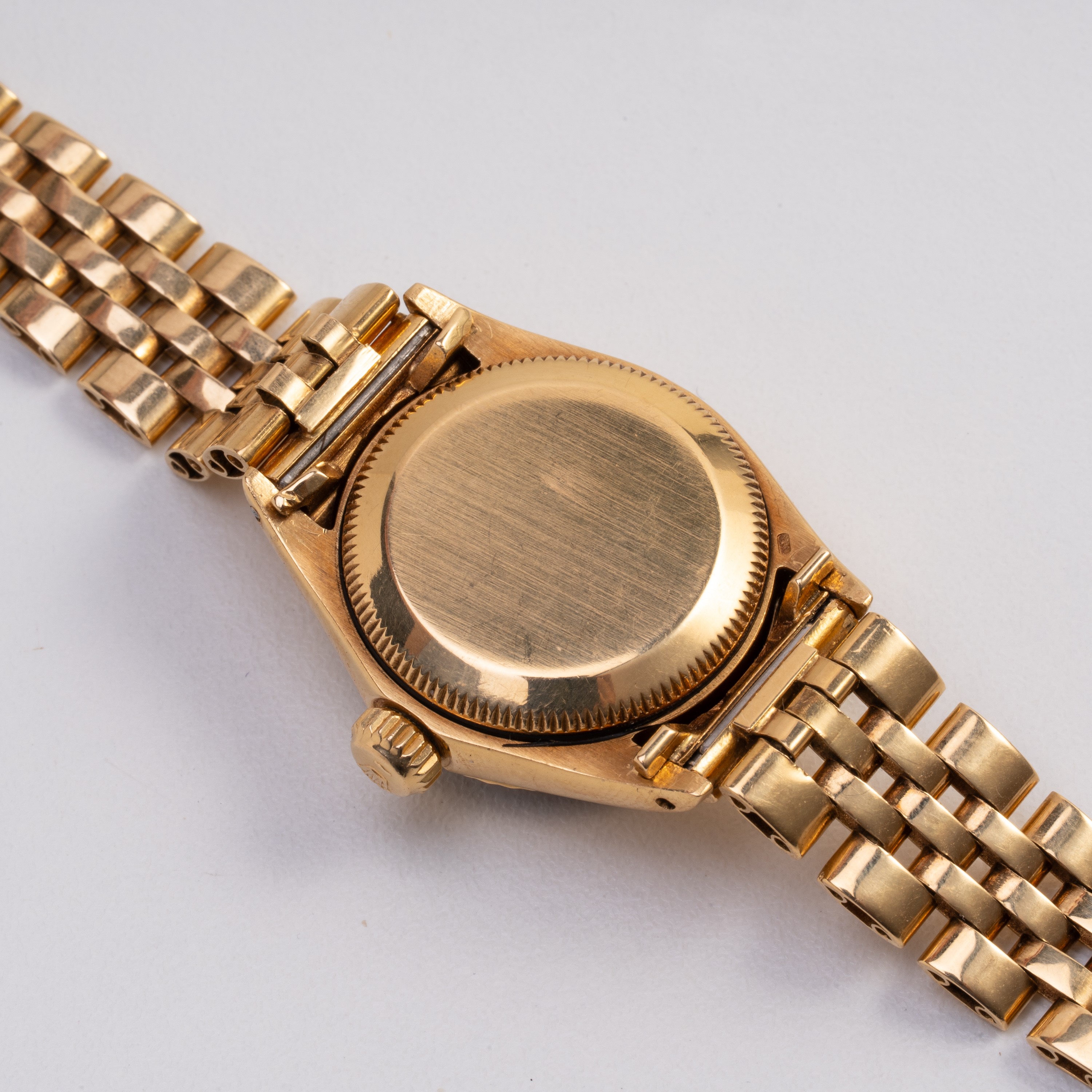 Rolex - Datejust 6517, orologio solo tempo automatico in oro giallo 18 kt con quadrante in radica