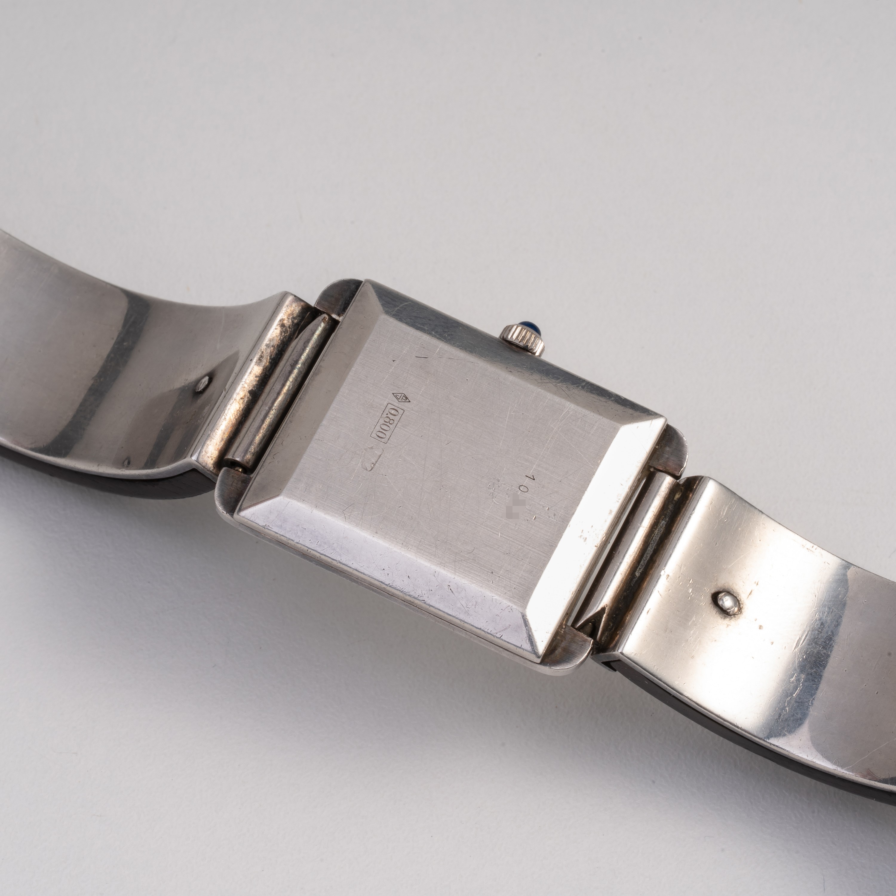 Gucci - Orologio da polso solo tempo a carica manuale in argento con quadrante bianco, cinturino ...