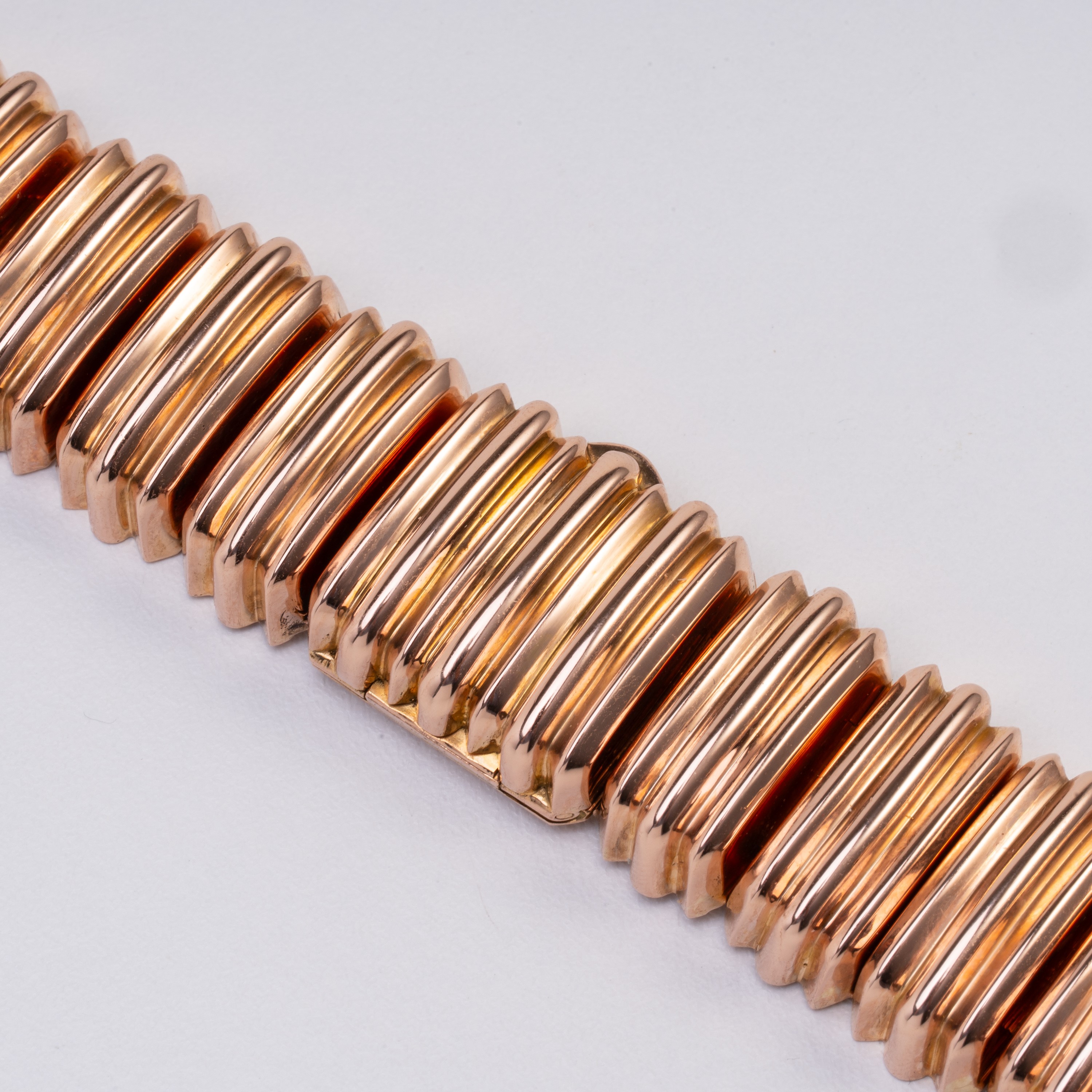 Movado - Orologio gioiello in oro rosa 18 kt a carica manuale con quadrante bianco (R4290)