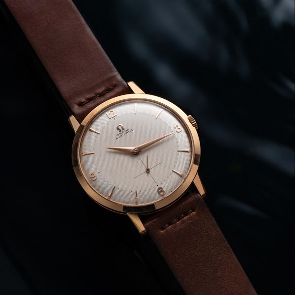 OMEGA - OMEGA OROLOGIO SOLO TEMPO A CARICA AUTOMATICA IN ORO ROSA 18KT CON QUADRANTE BITONALE A NIDO D'APE