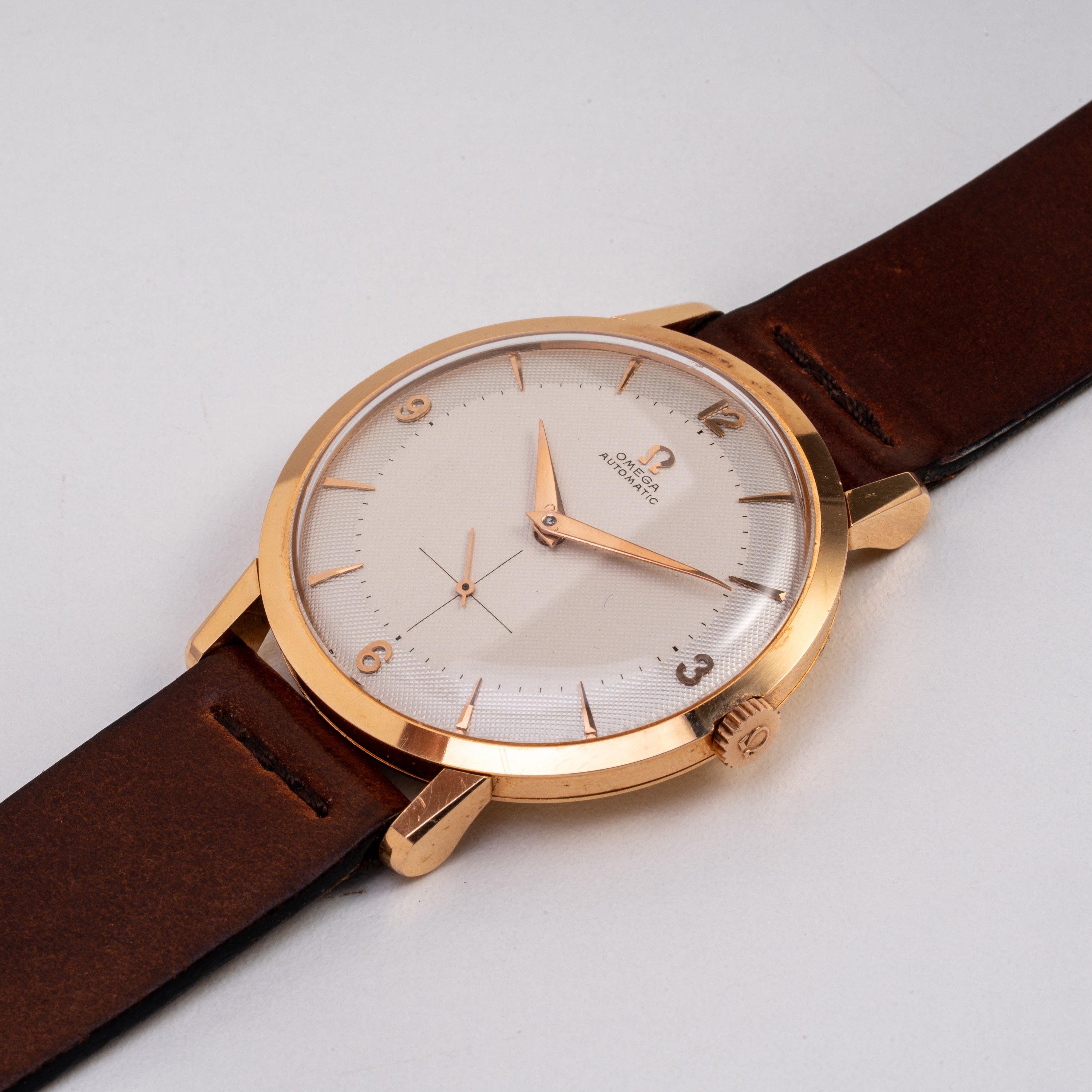 Omega - Orologio da polso “Solo Tempo” in oro rosa 18 kt con carica automatica e quadrante bitona...