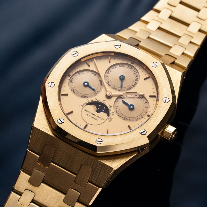 Audemars Piguet - Royal Oak Perpetual Calendar (calendario perpetuo) in oro giallo 18 kt
