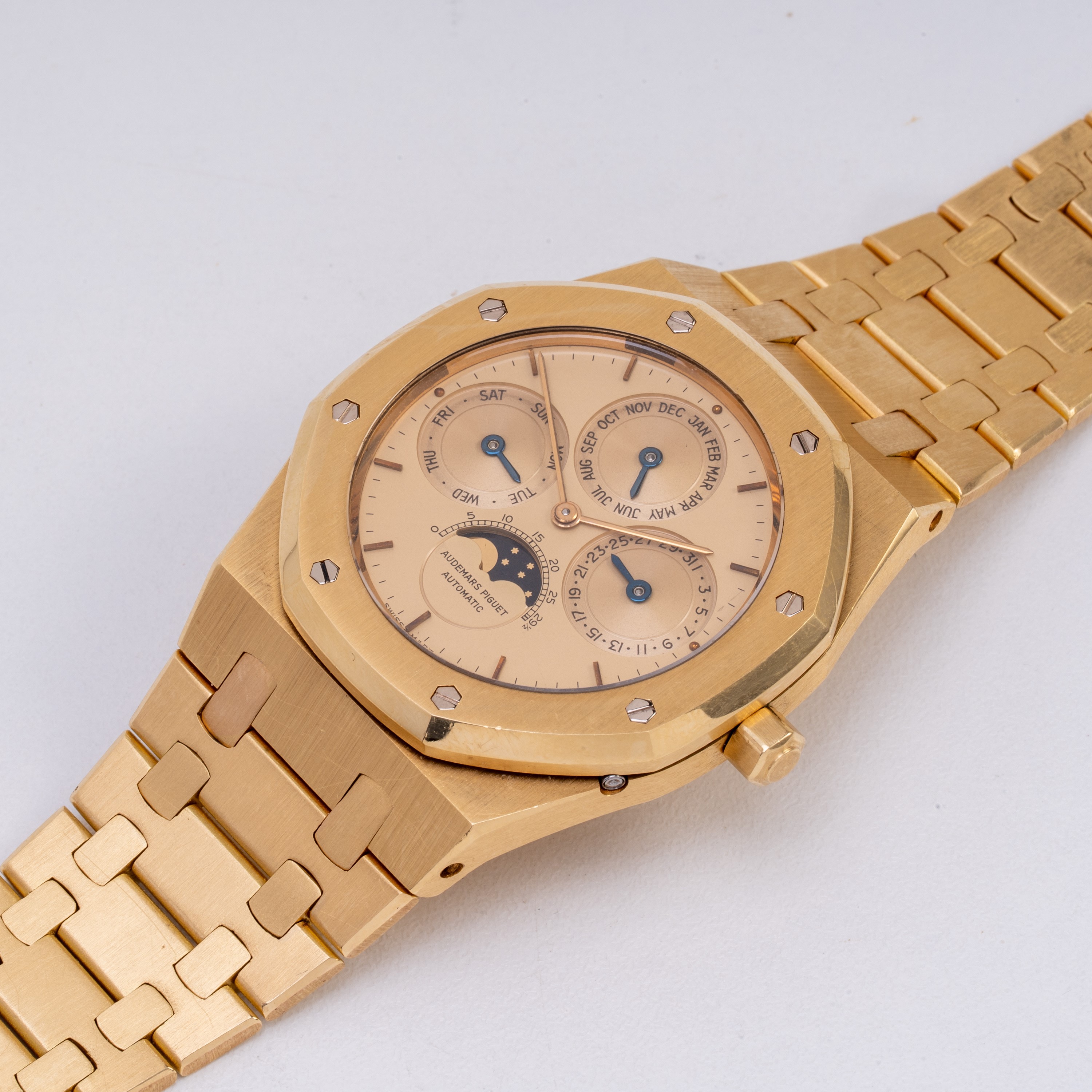 Audemars Piguet - Royal Oak Perpetual Calendar (calendario perpetuo) in oro giallo 18 kt