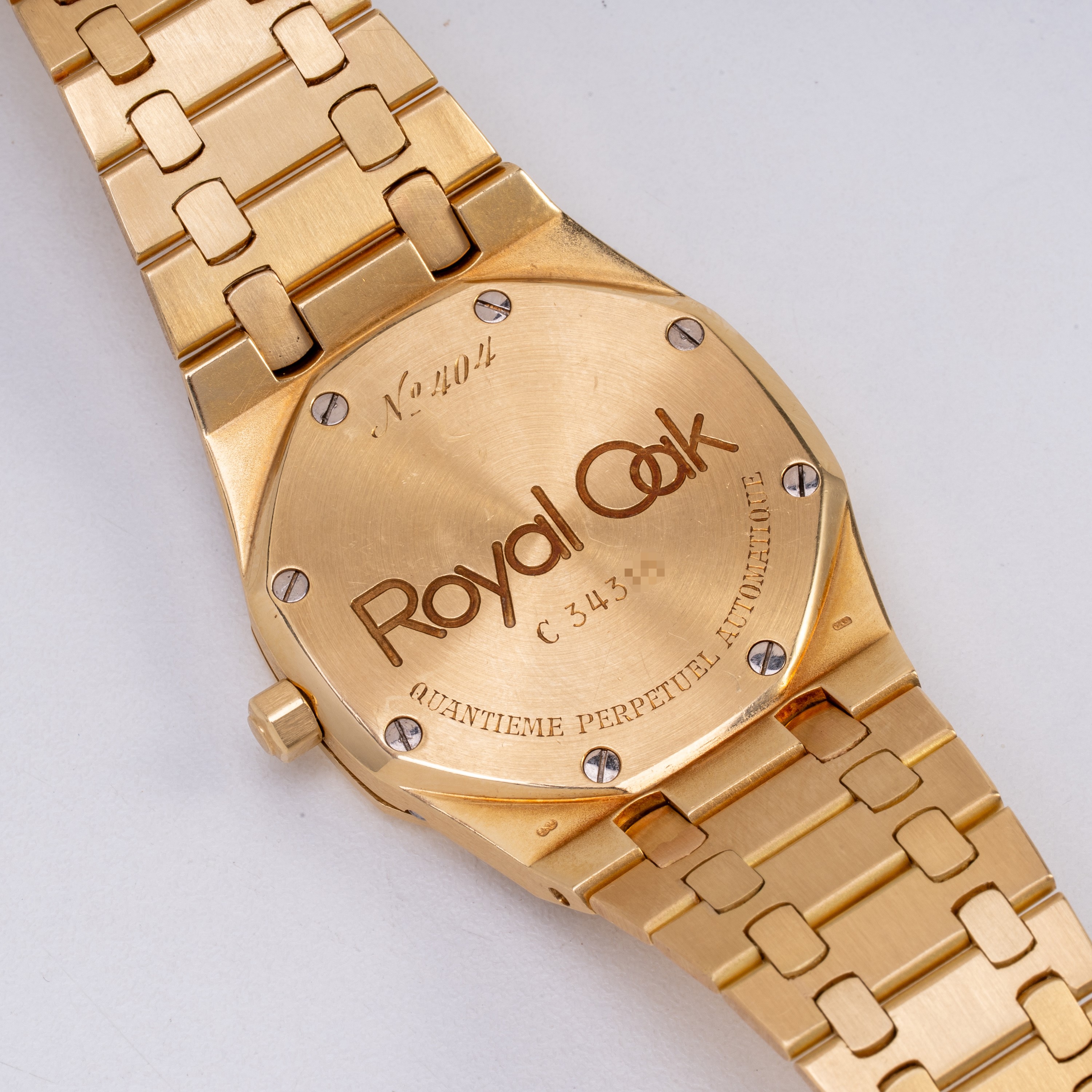 Audemars Piguet - Royal Oak Perpetual Calendar (calendario perpetuo) in oro giallo 18 kt