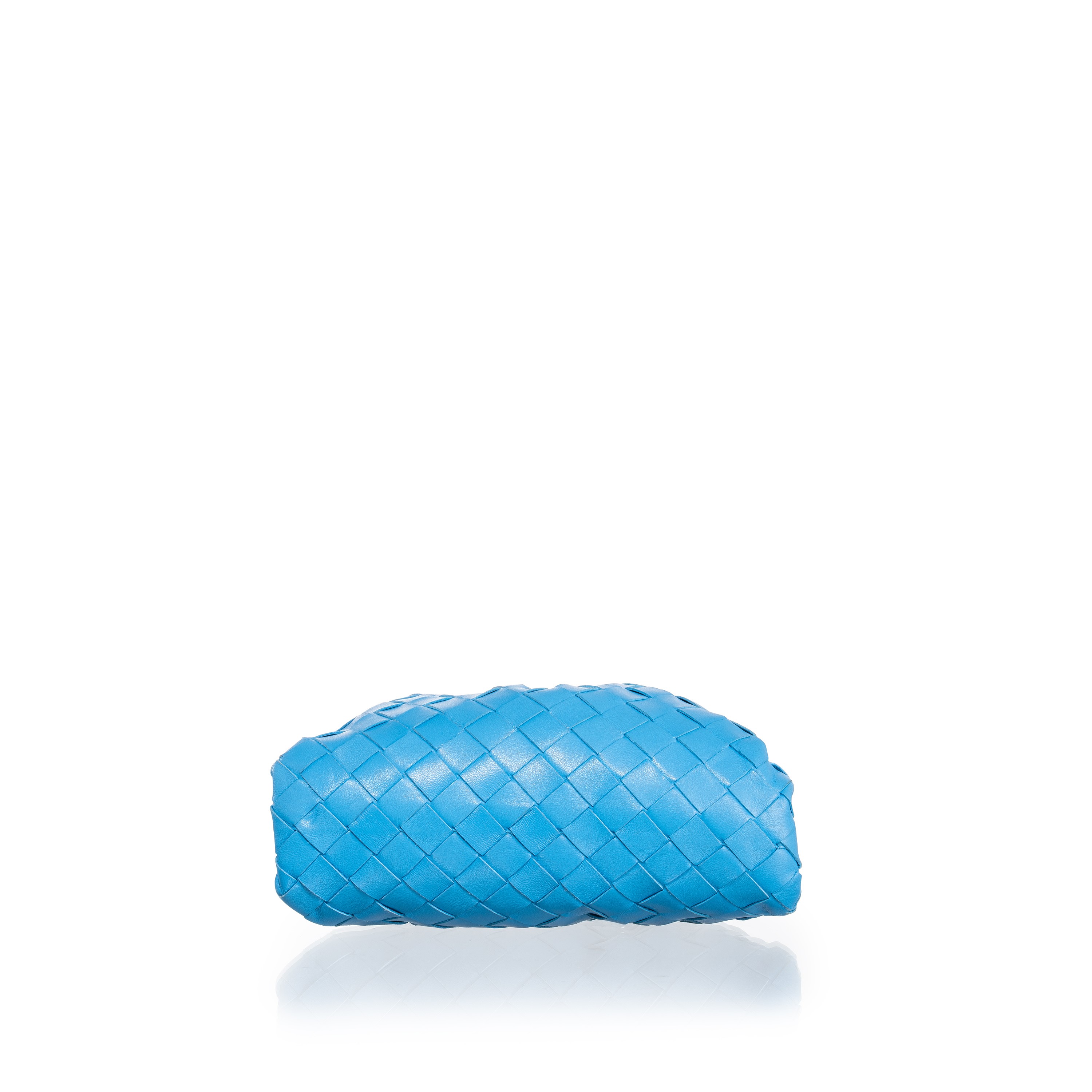 Bottega Veneta - Mini Pouch in pelle d’agnello azzurra con motivo intrecciato e tracolla