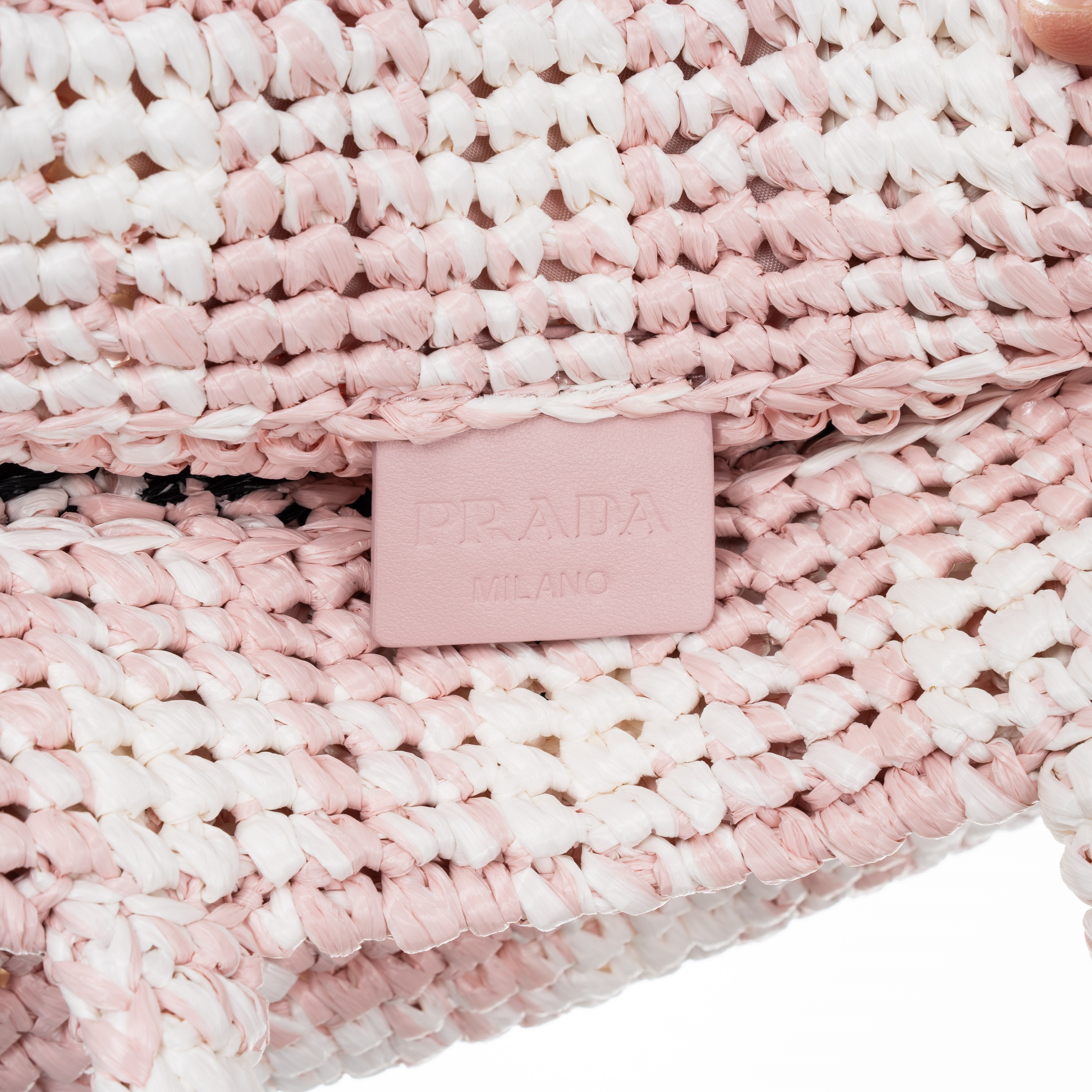 Prada - Shopper a mano in tessuto effetto rafia bianco e rosa
